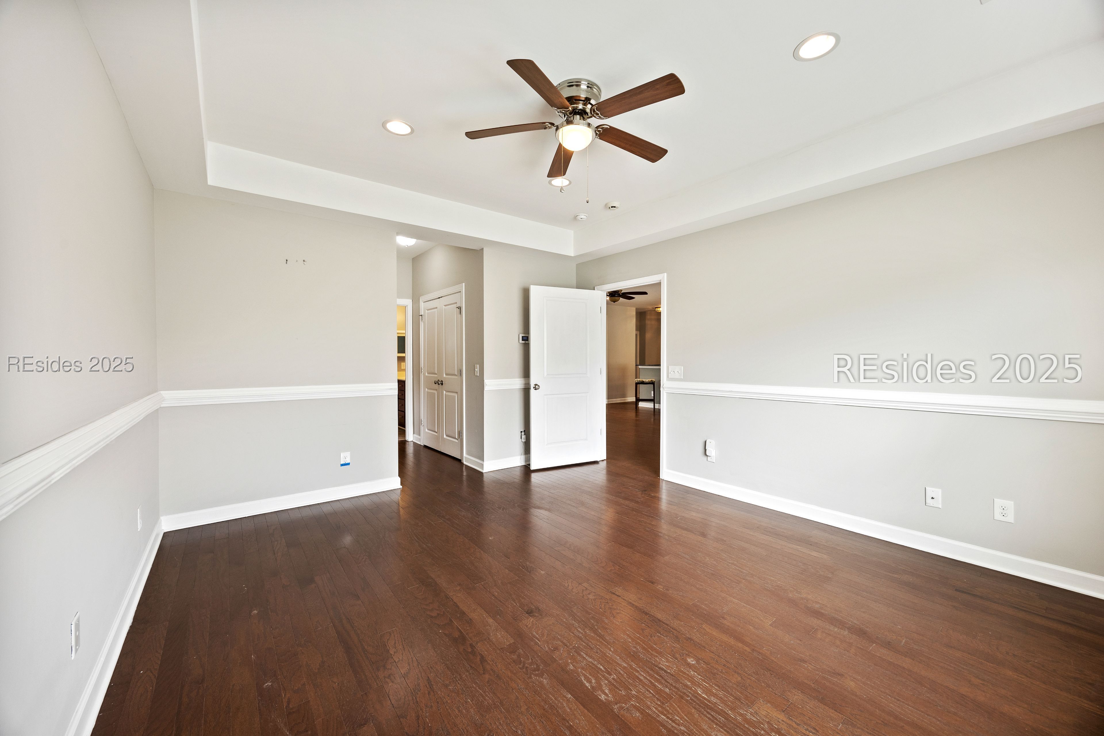 237 Grand Court S