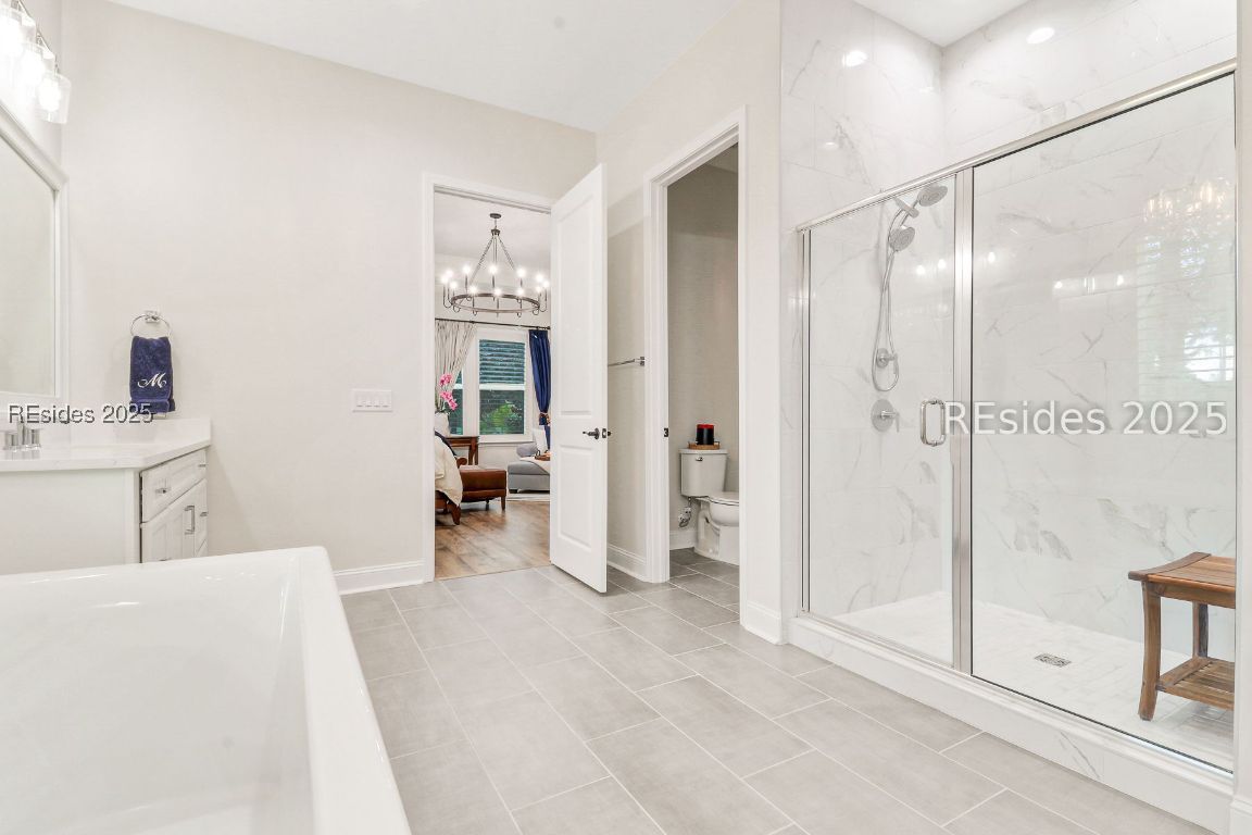 633 Firethorn Lane