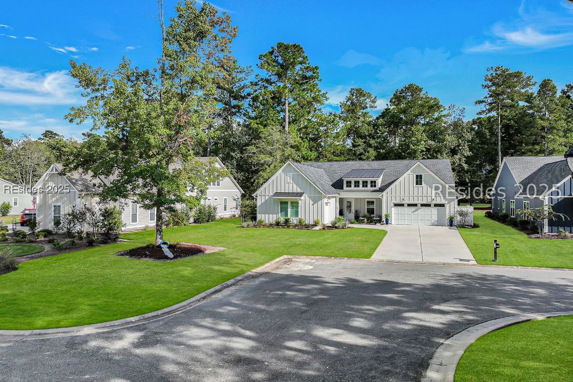 633 Firethorn Lane