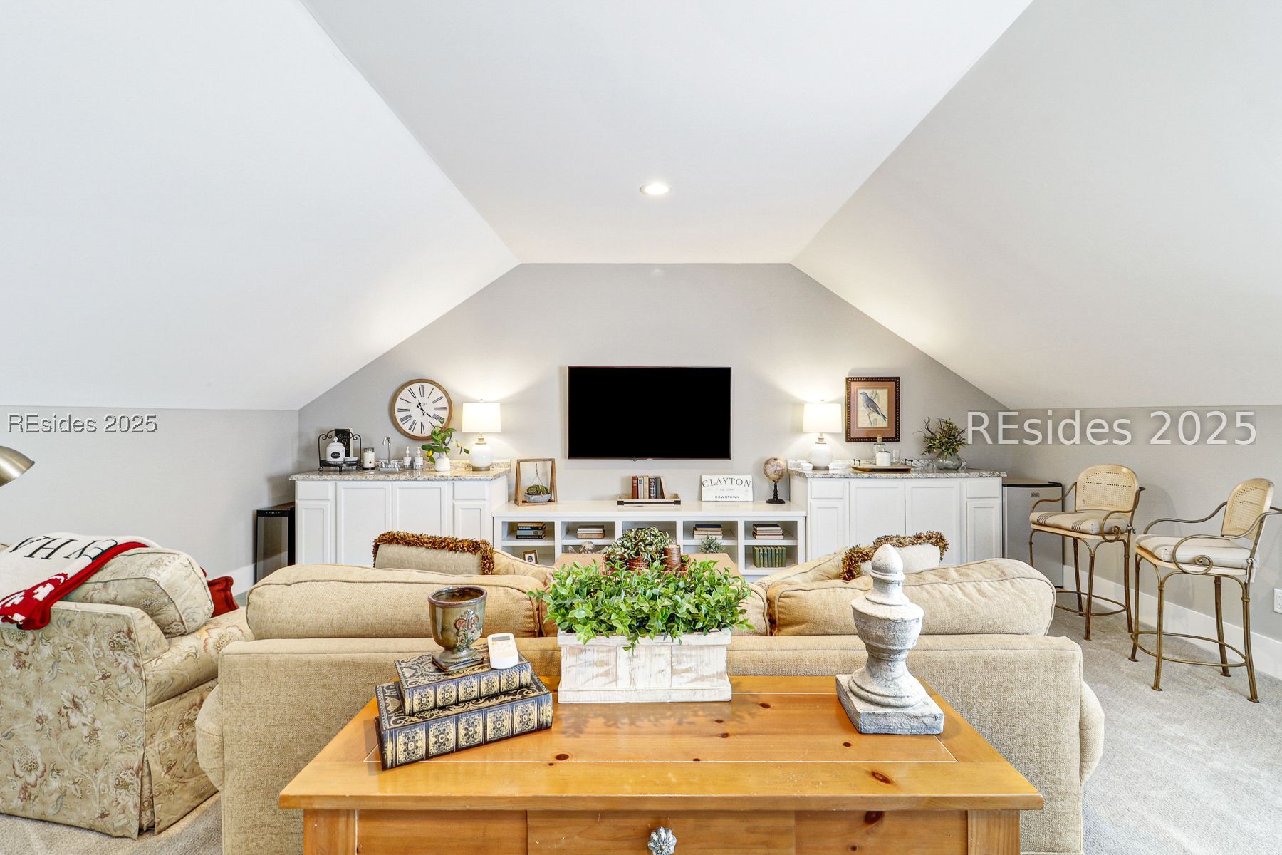 84 Lancaster Boulevard