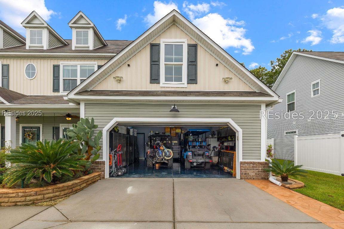 13 Alden Court