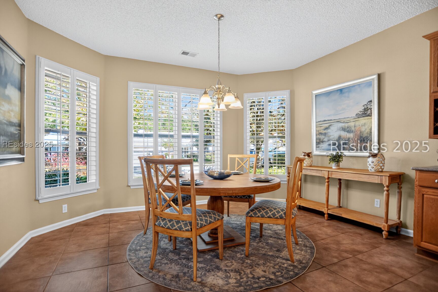 18 Raven Glass Lane