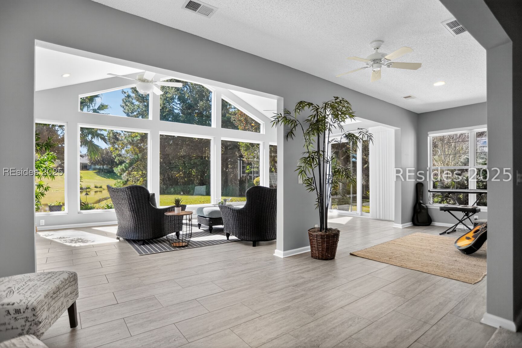 18 Raven Glass Lane