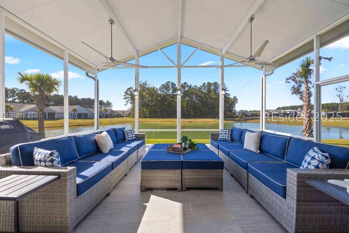 46 Carolina Oaks Avenue