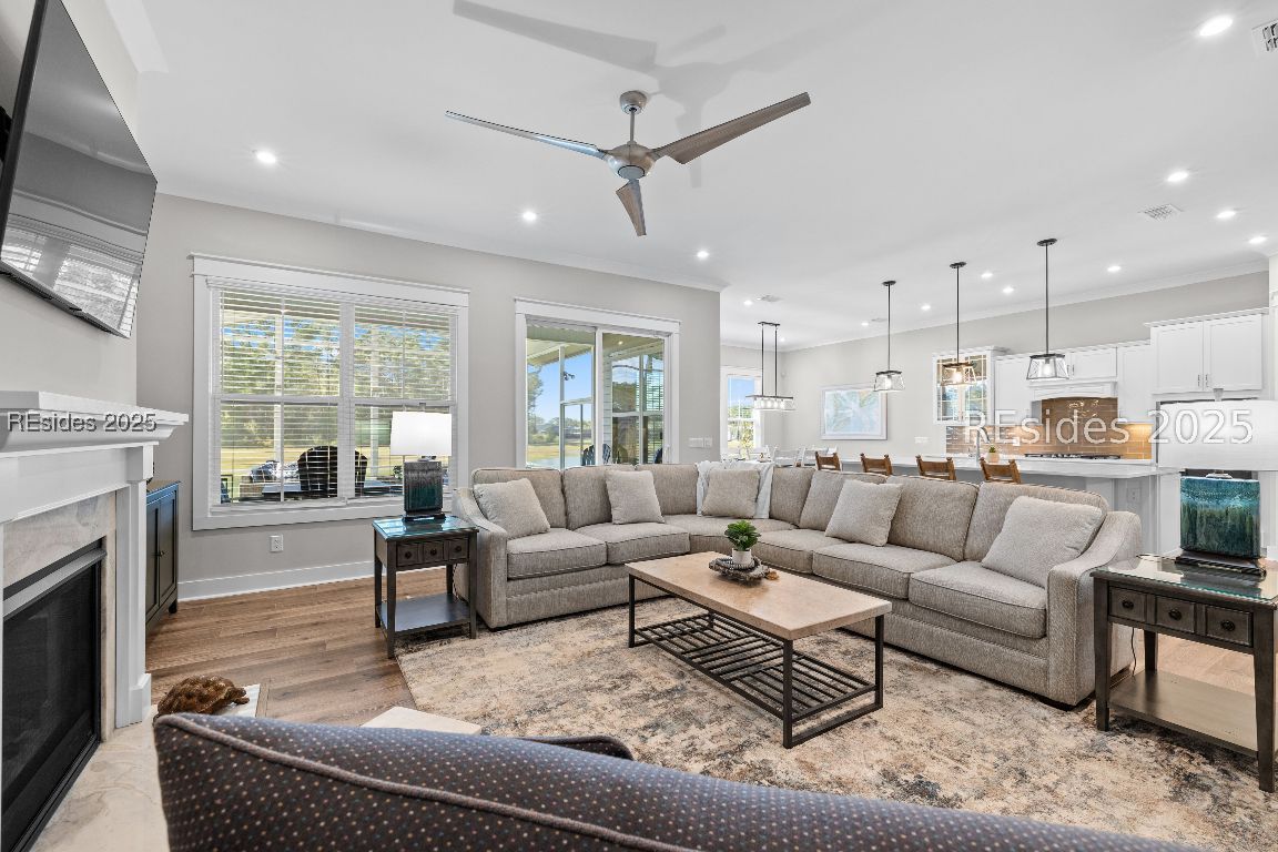 46 Carolina Oaks Avenue