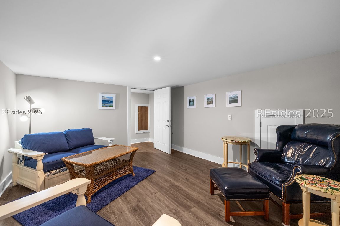 46 Carolina Oaks Avenue