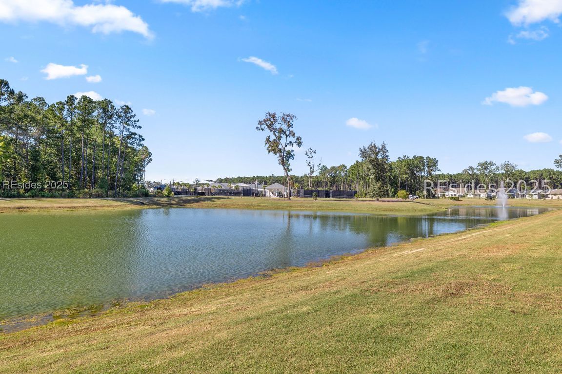 46 Carolina Oaks Avenue