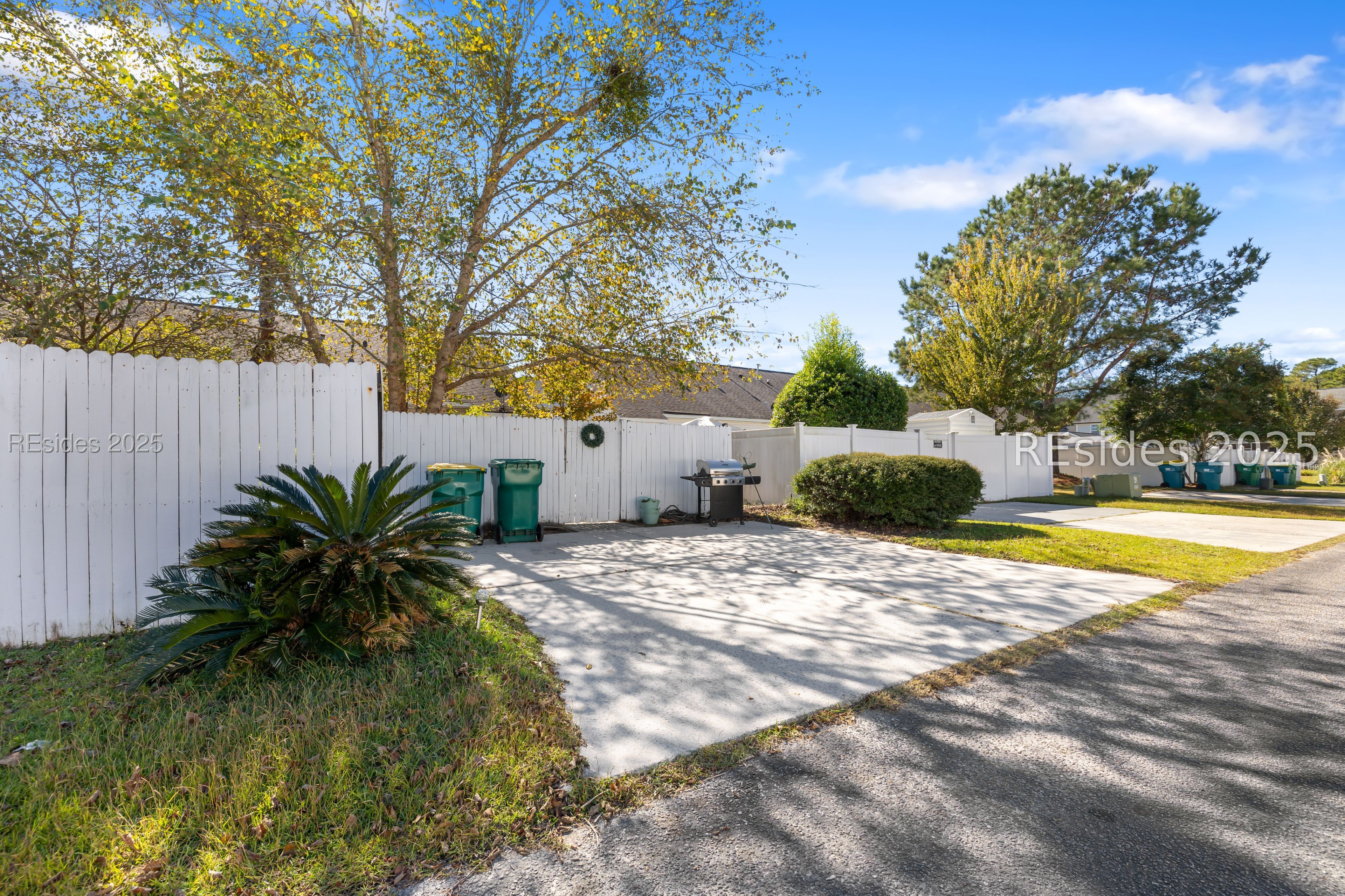 82 3rd Avenue