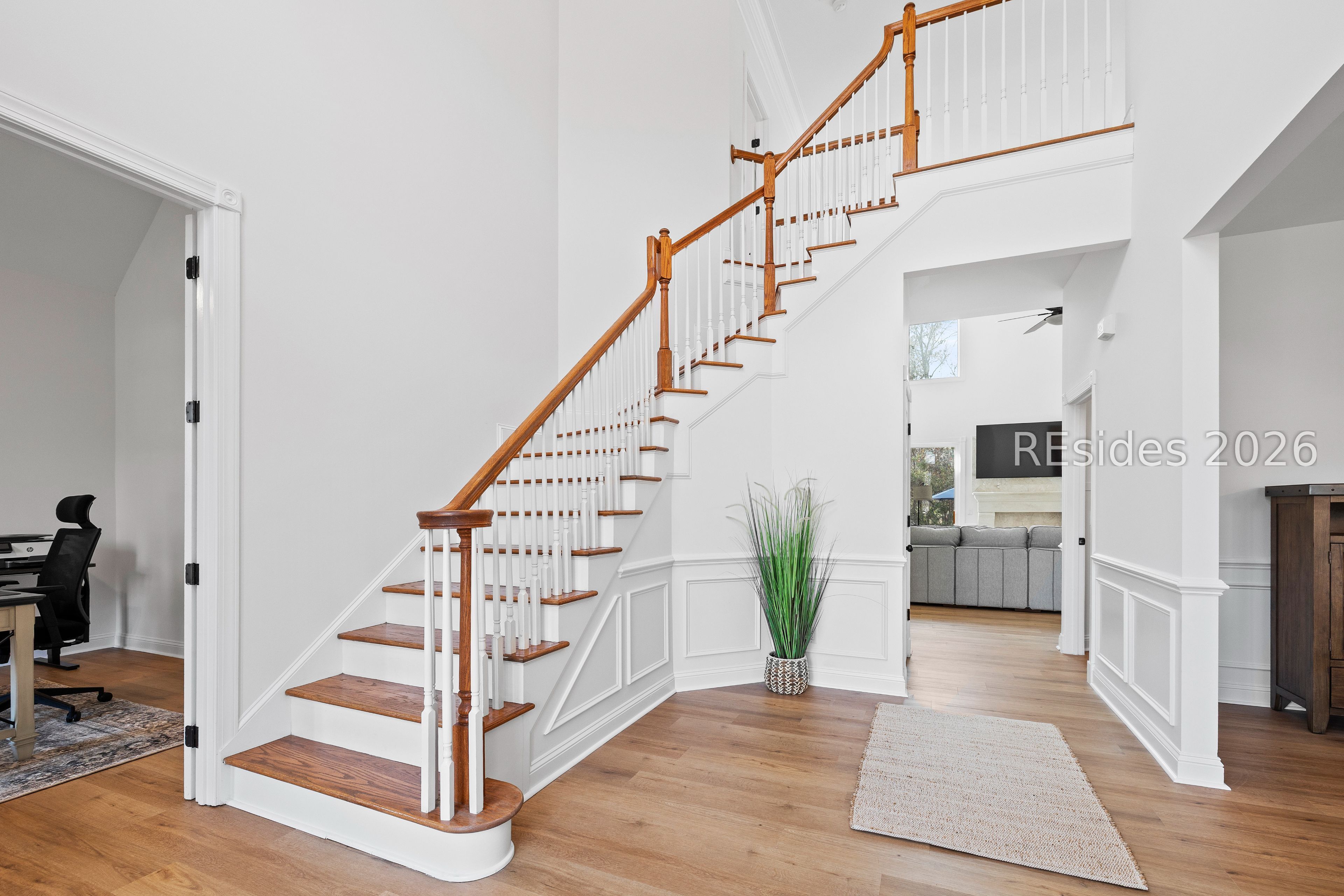 257 Farnsleigh Avenue