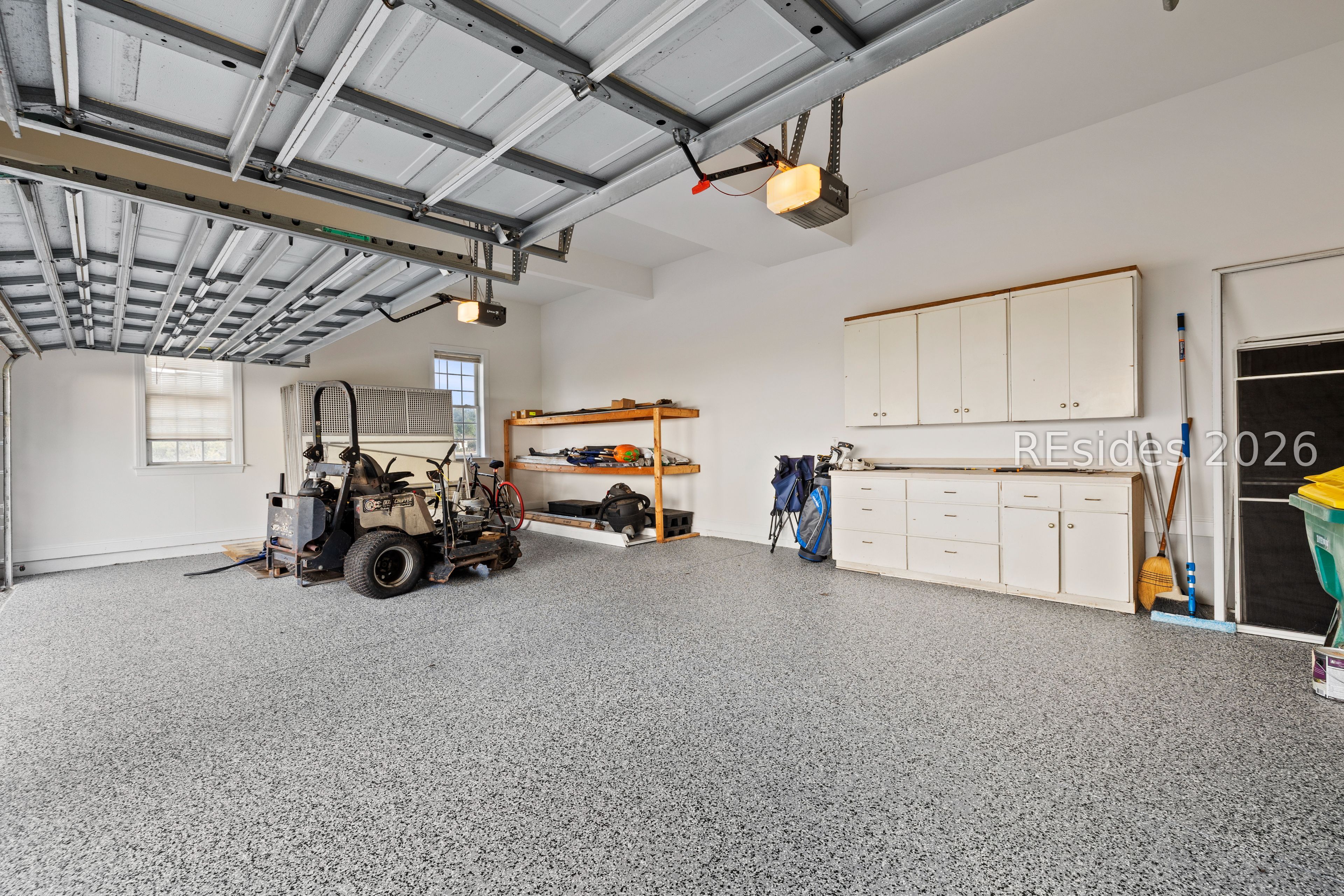 257 Farnsleigh Avenue