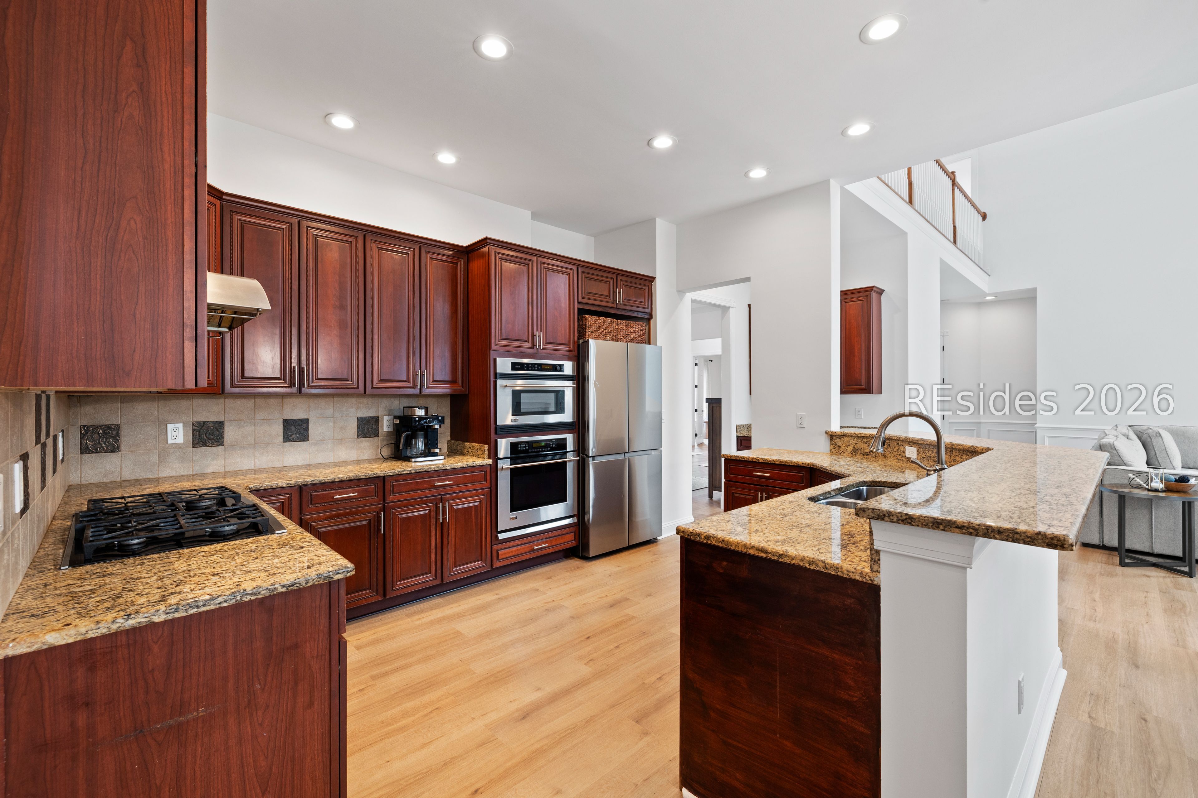 257 Farnsleigh Avenue