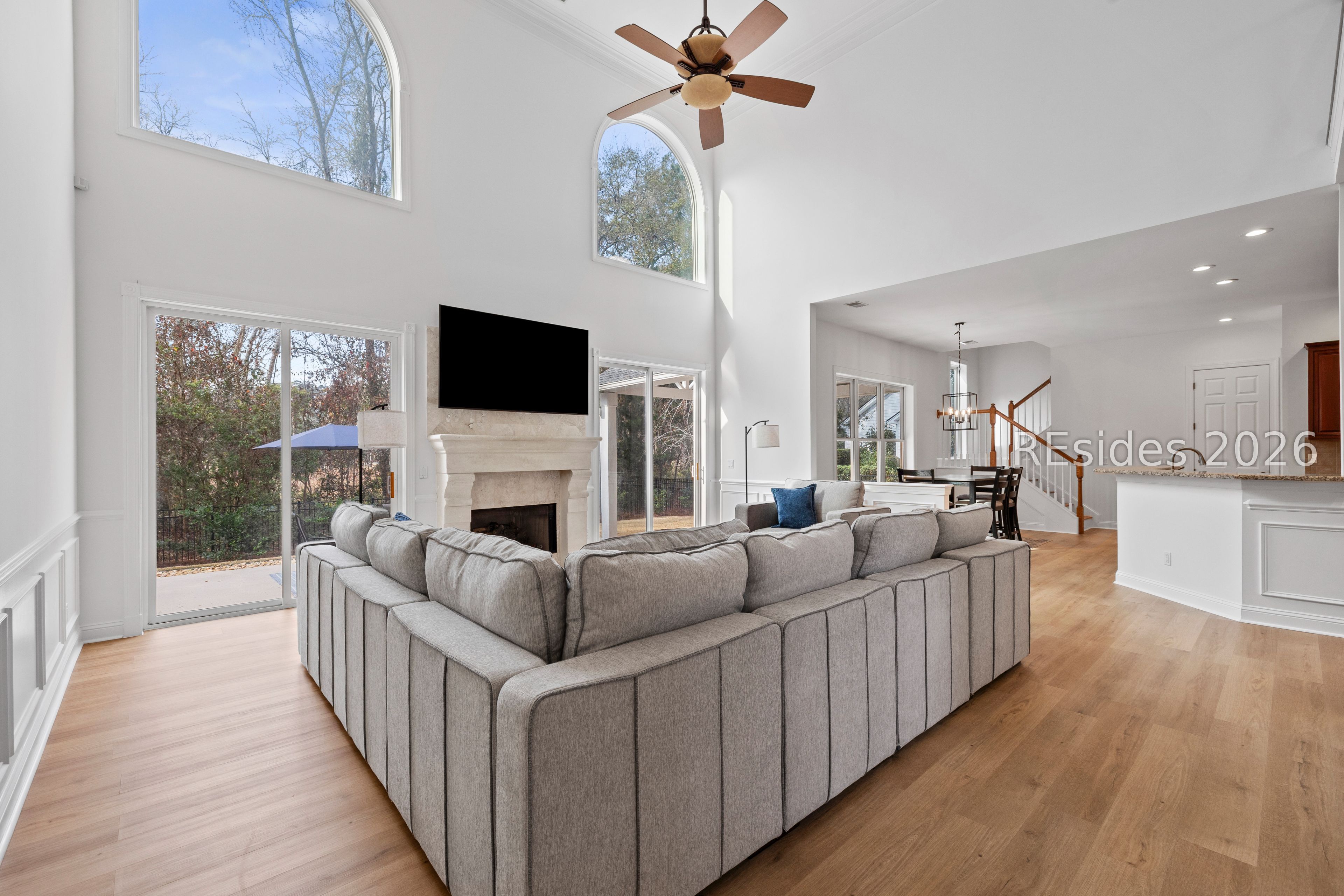 257 Farnsleigh Avenue