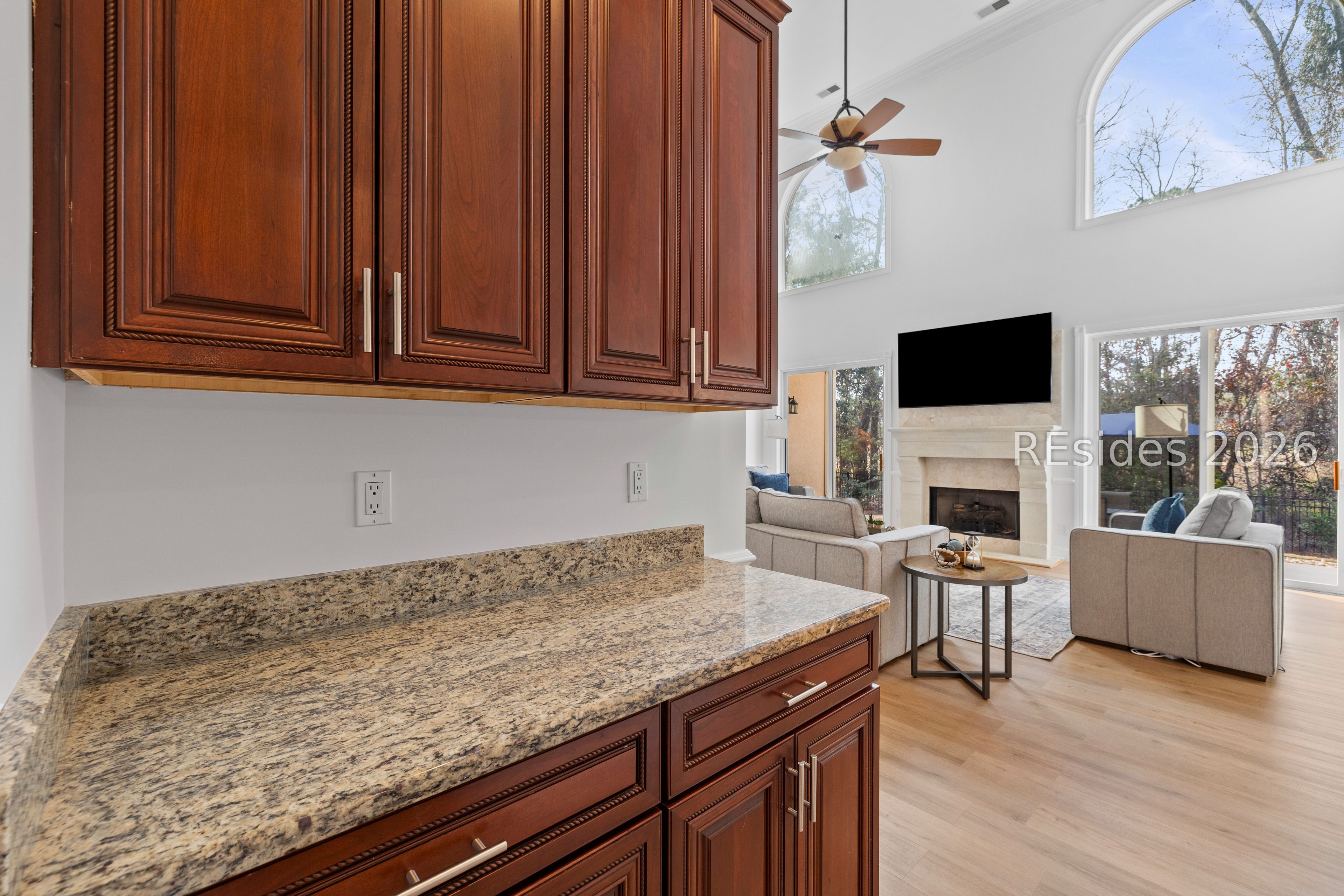 257 Farnsleigh Avenue