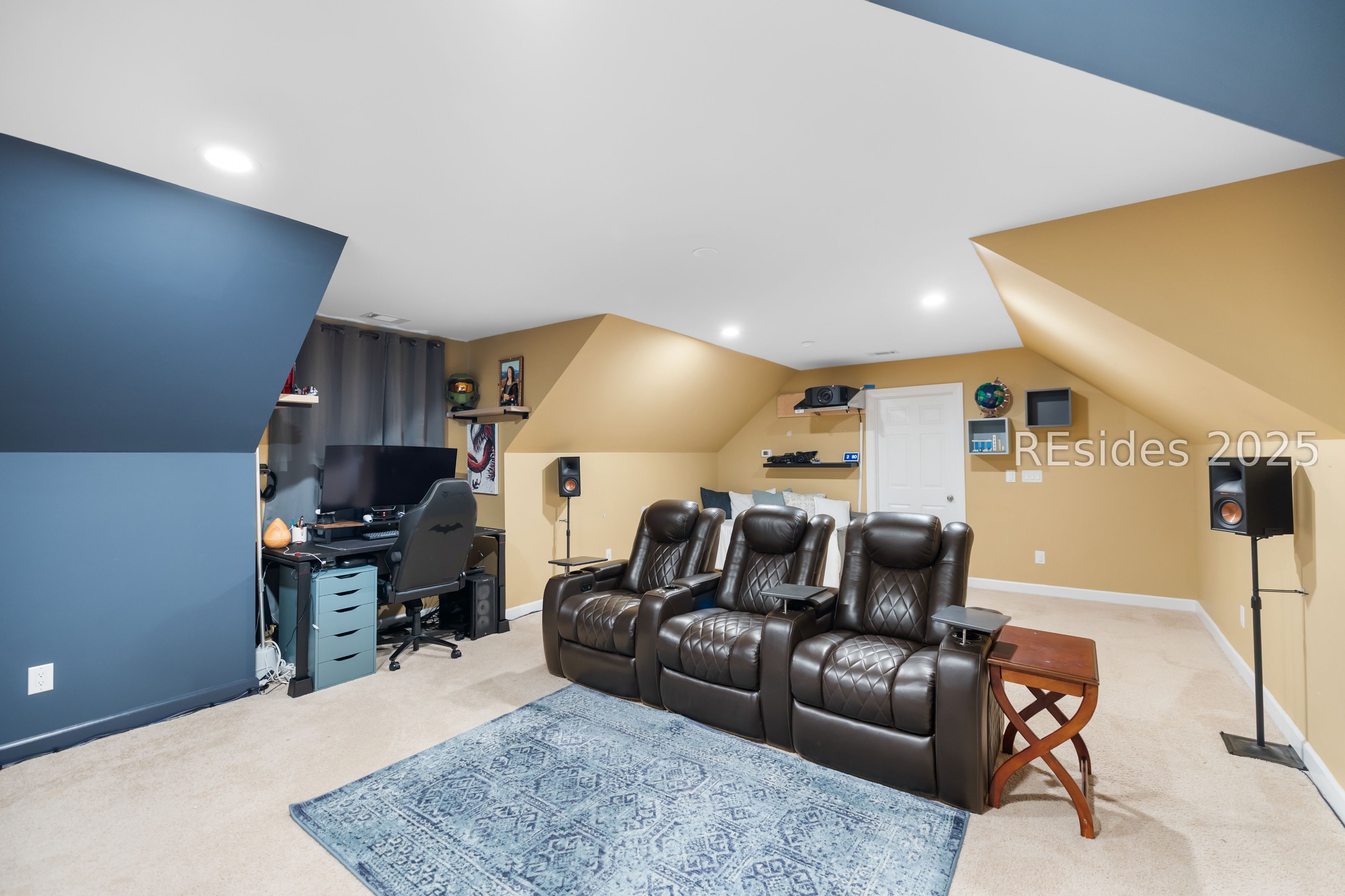 4 Stoney Point Drive