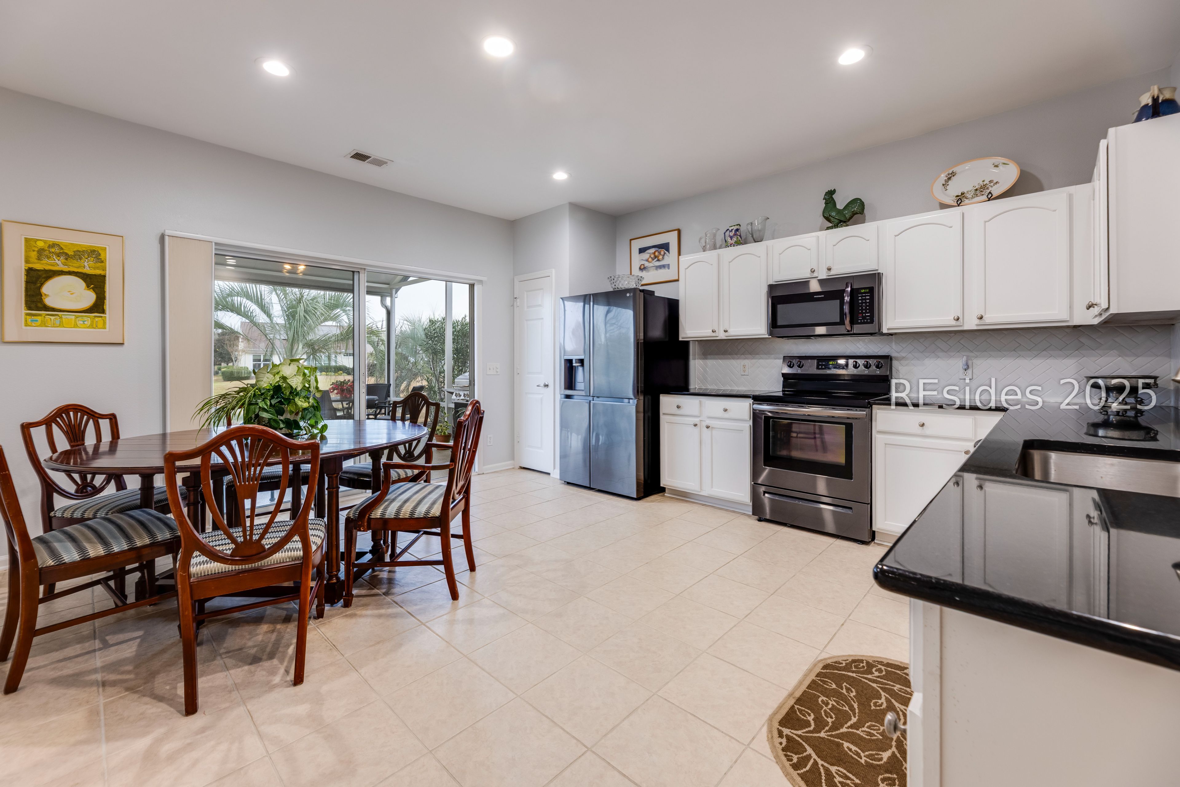 34 Pineapple Drive