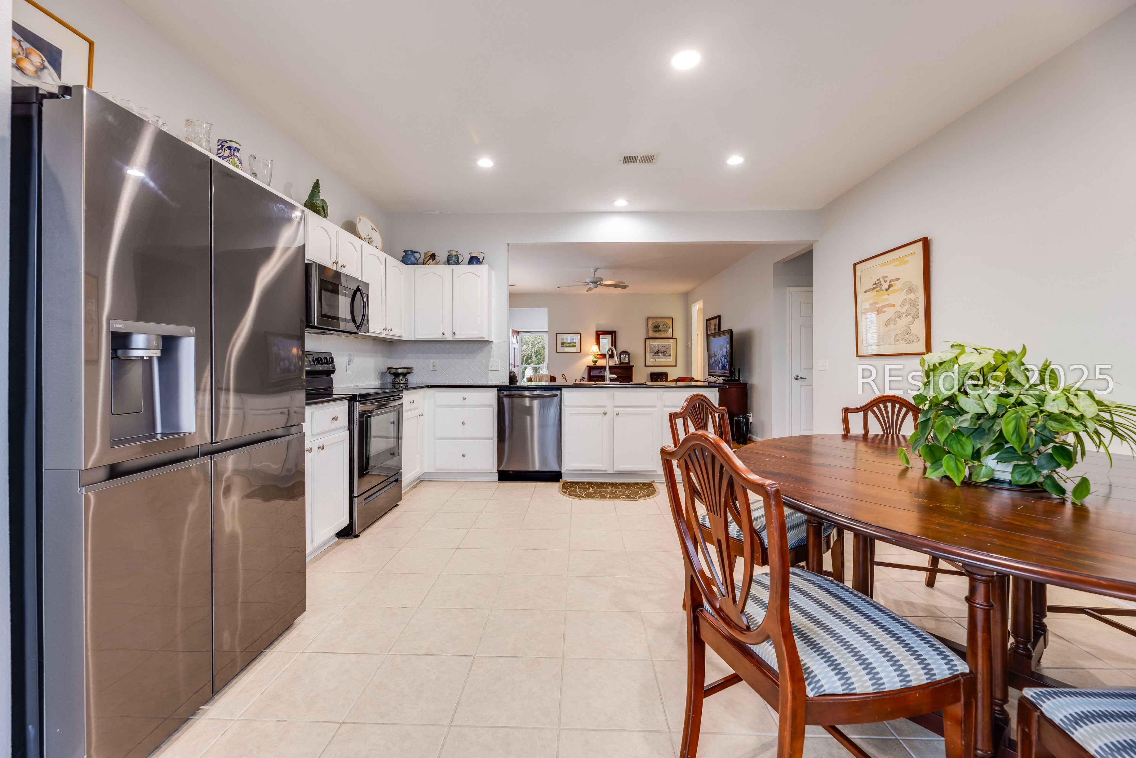 34 Pineapple Drive