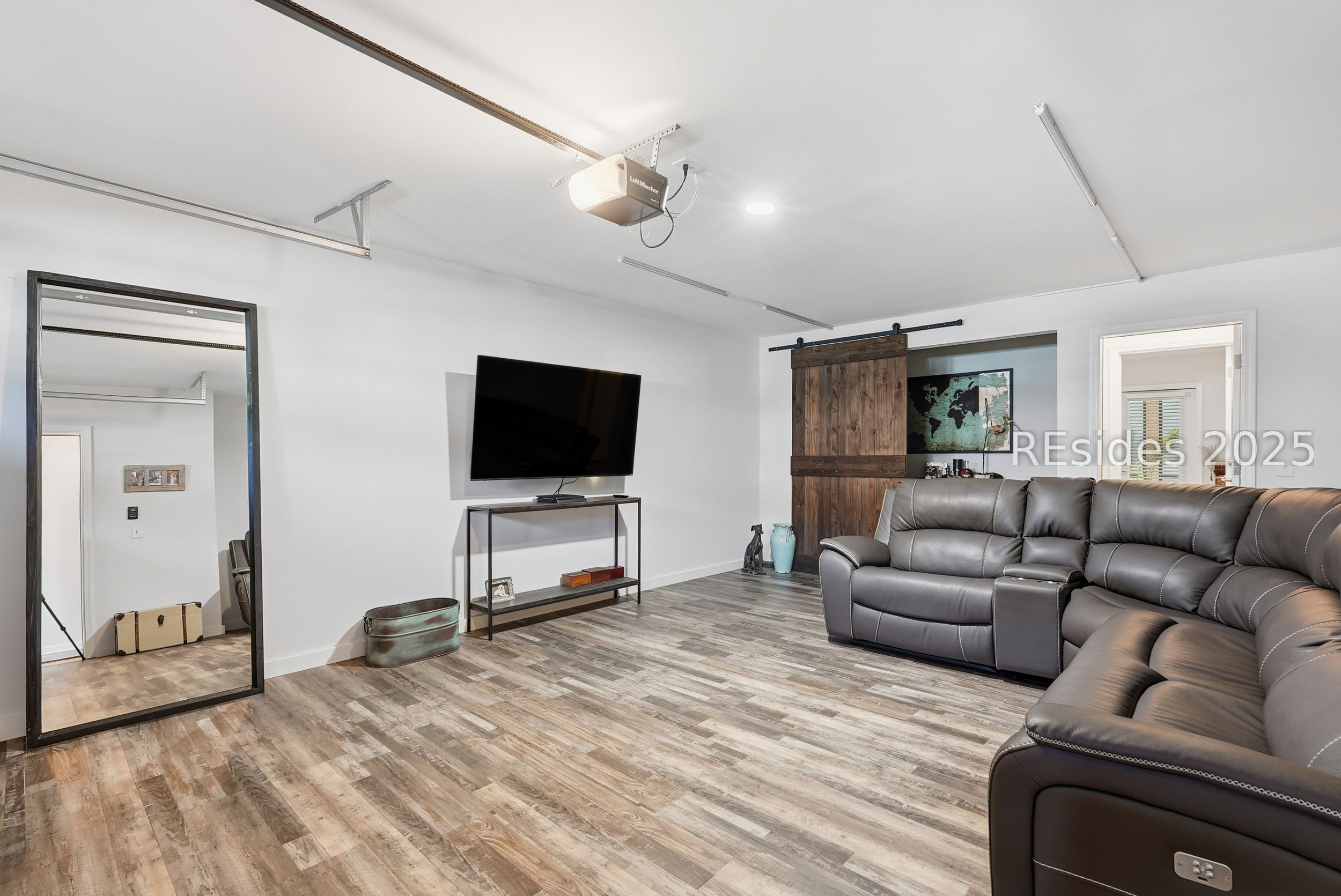 213 Ceasar Place