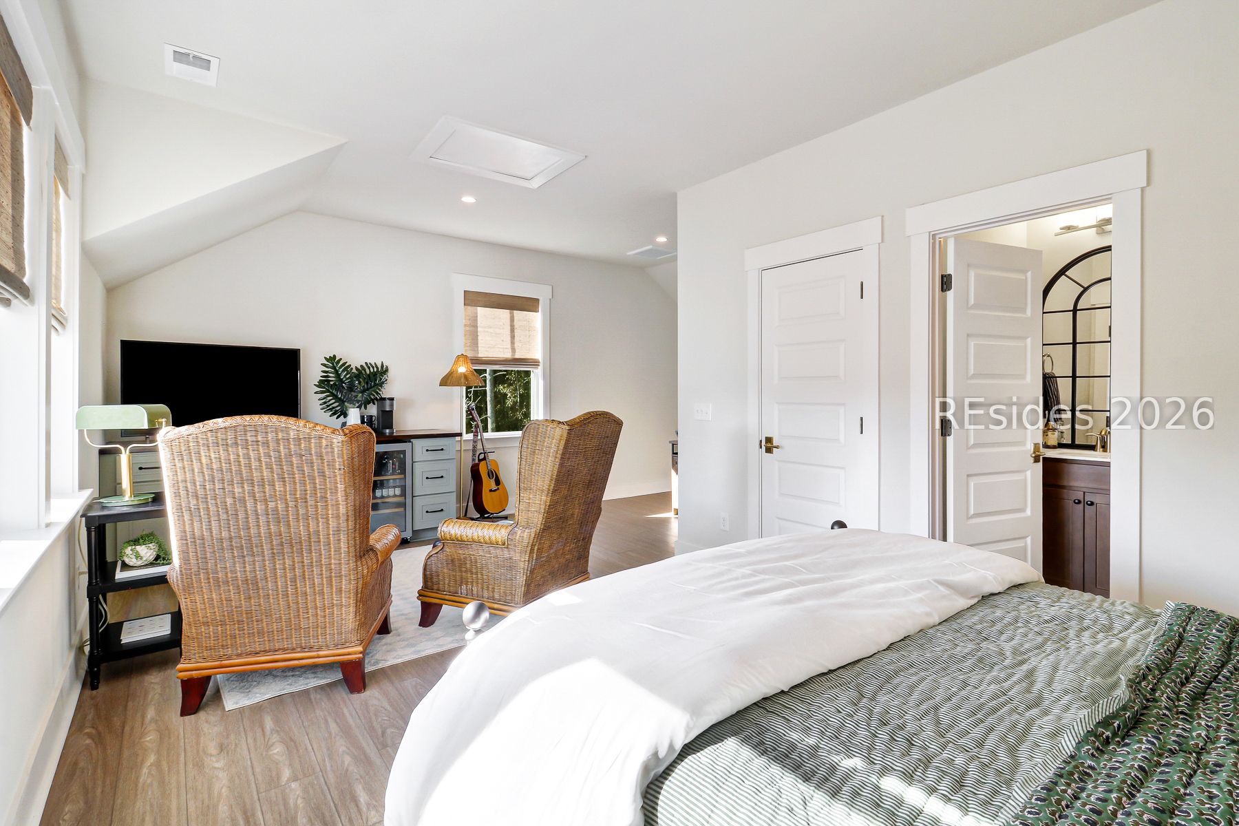 51 Oldfield Village Road