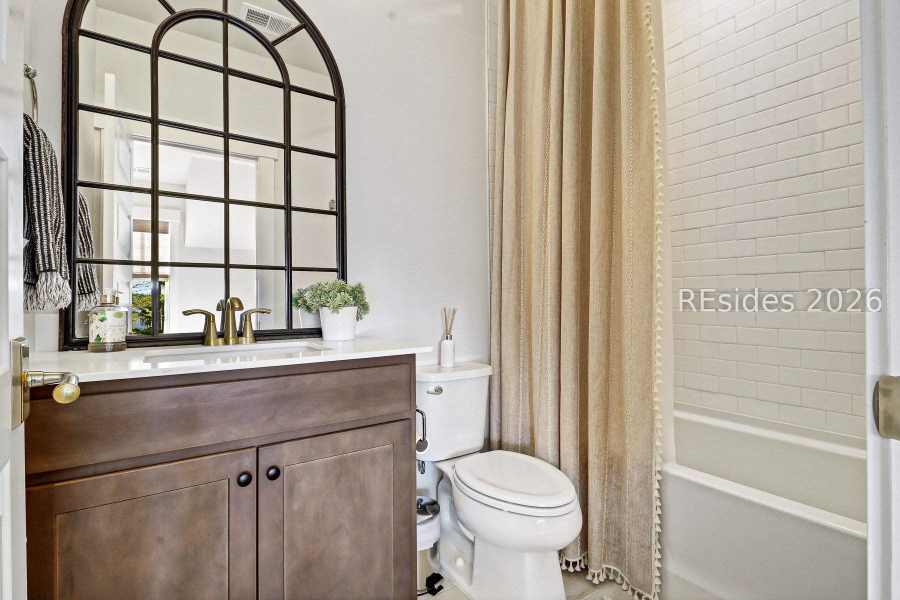 51 Oldfield Village Road