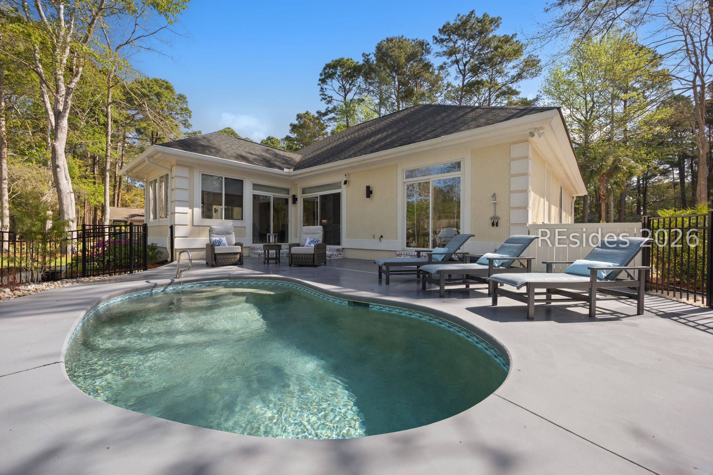 28 Fairway Drive