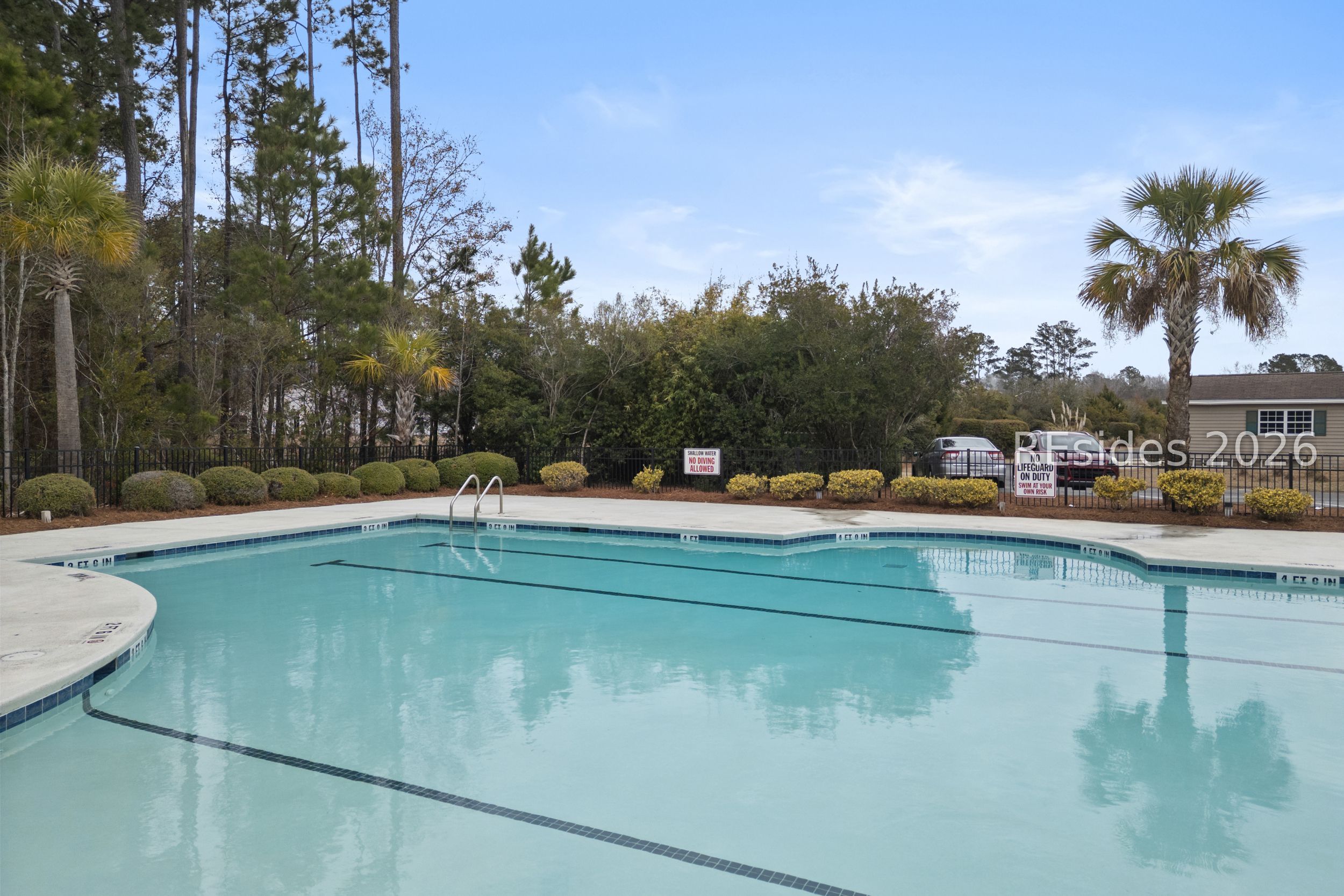 624 College Park Circle