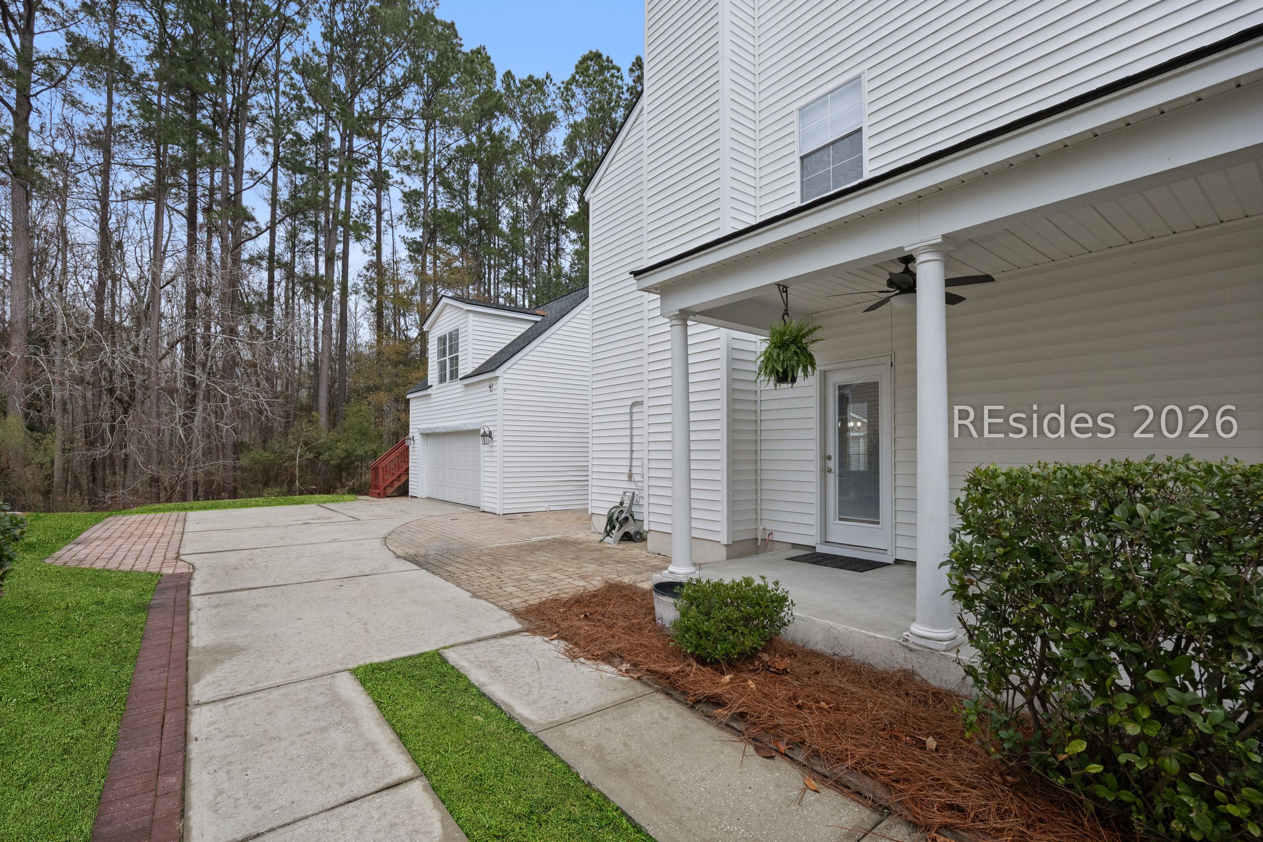 624 College Park Circle