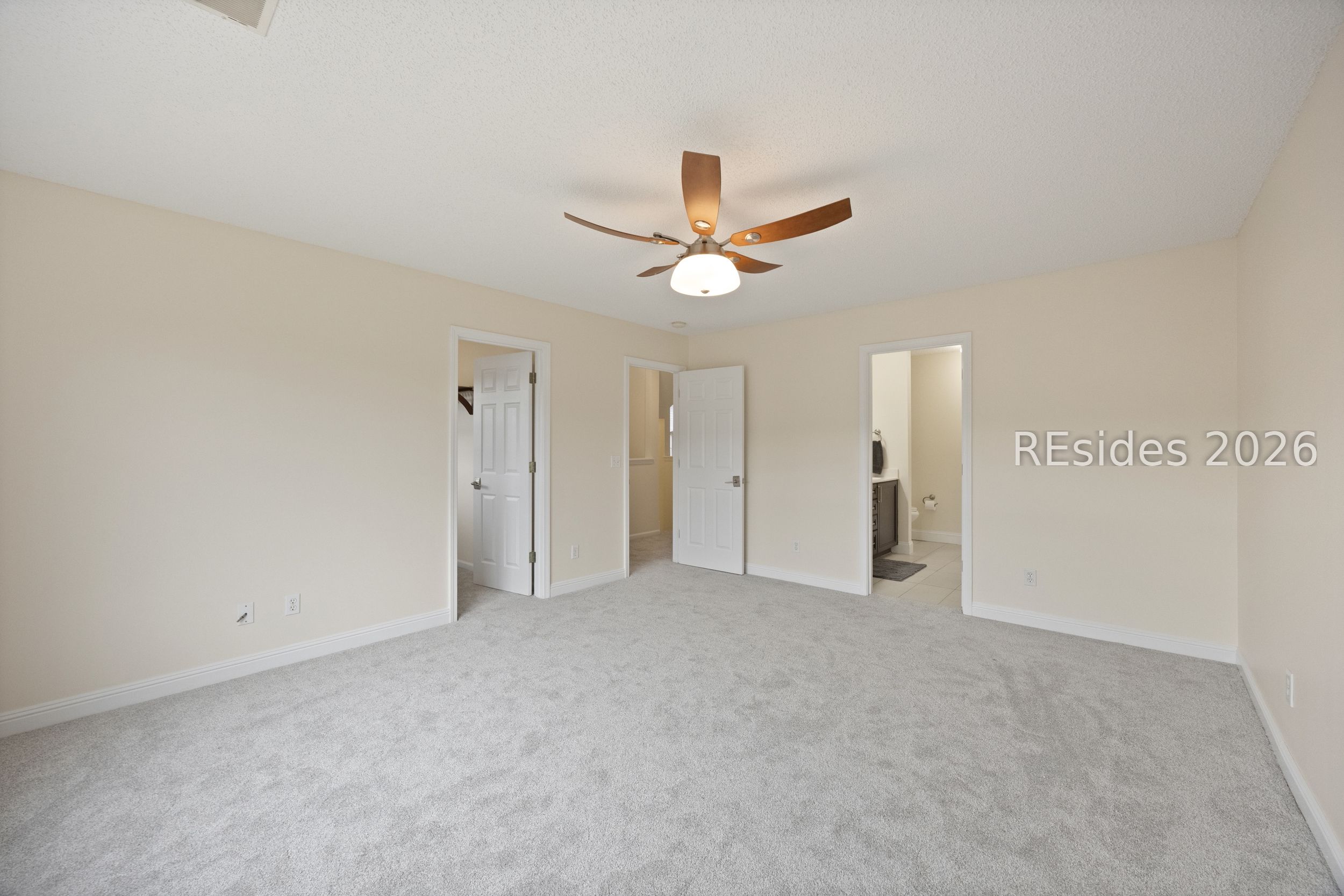 624 College Park Circle