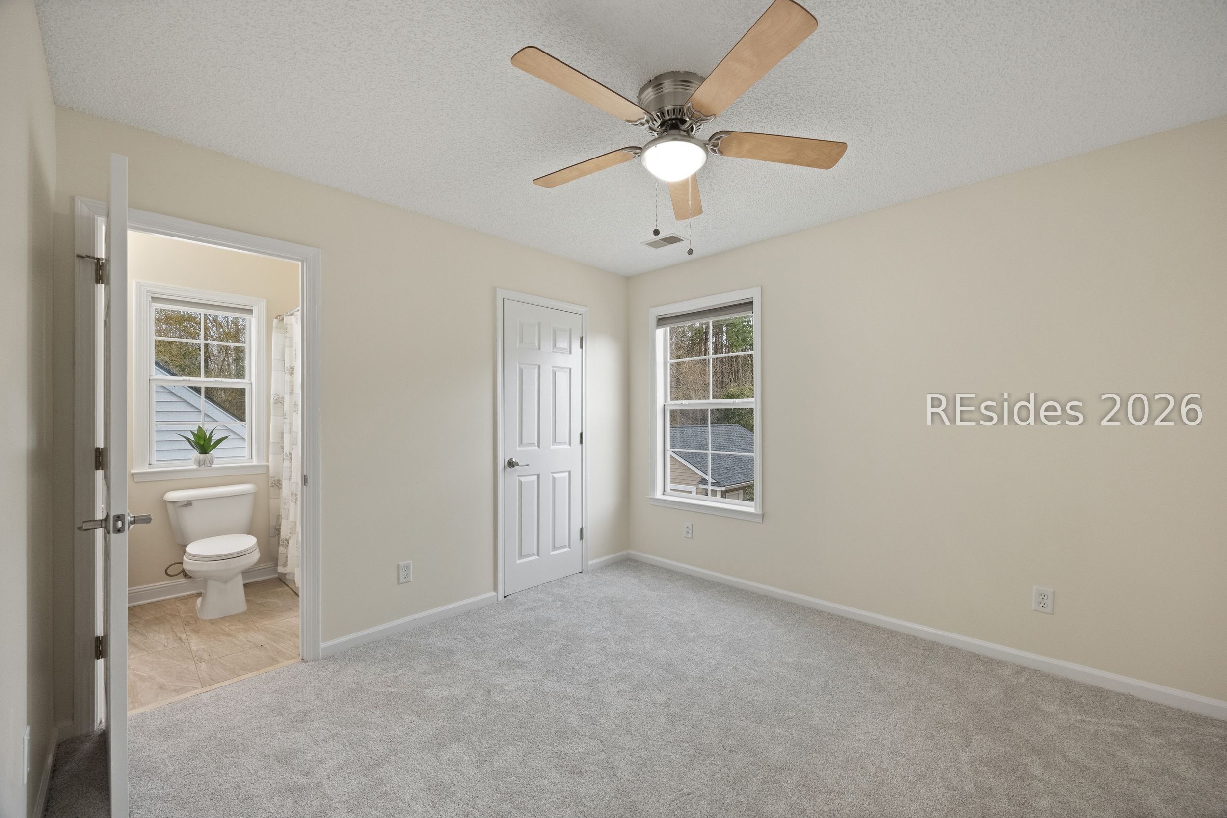 624 College Park Circle