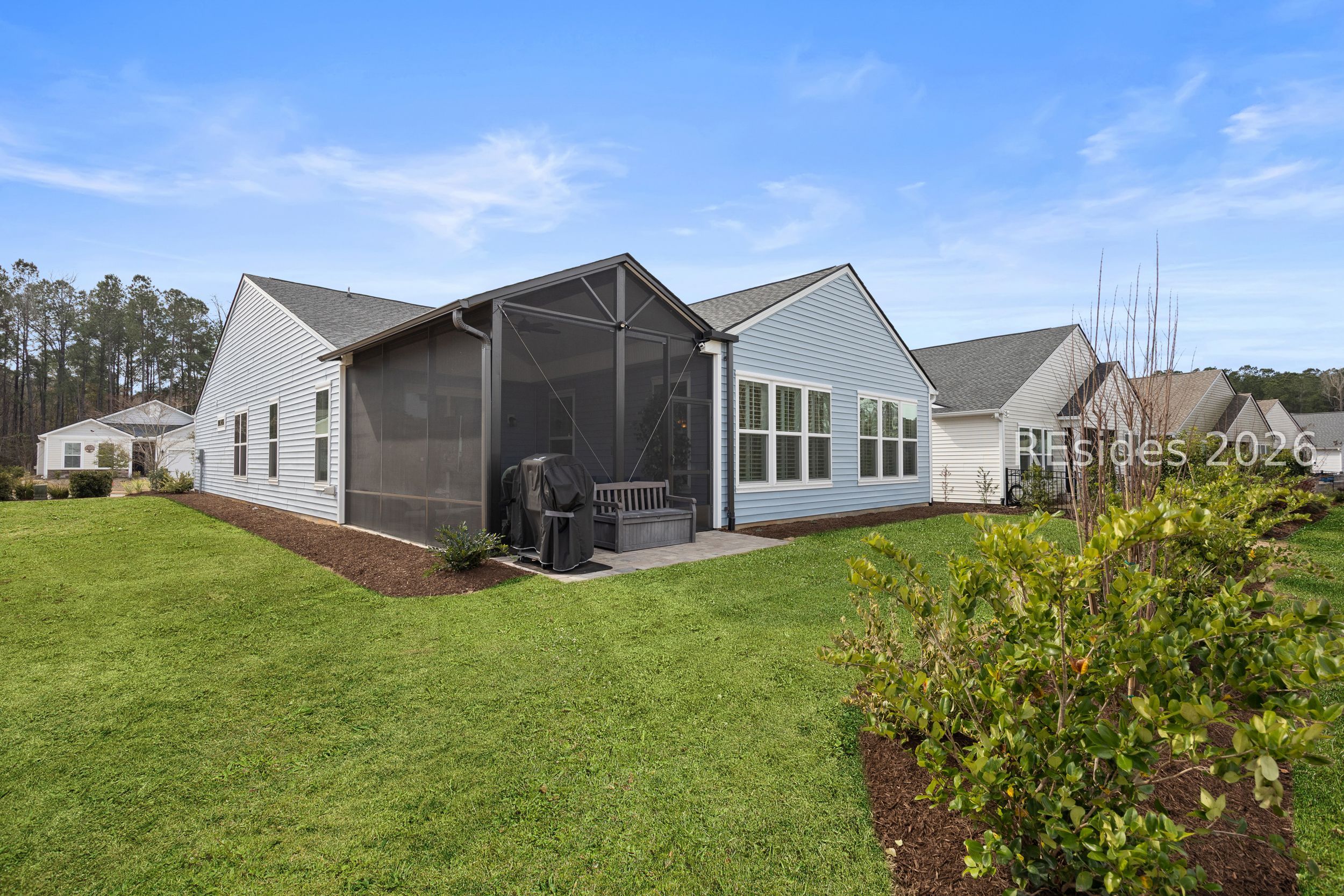 90 Carolina Oaks Avenue