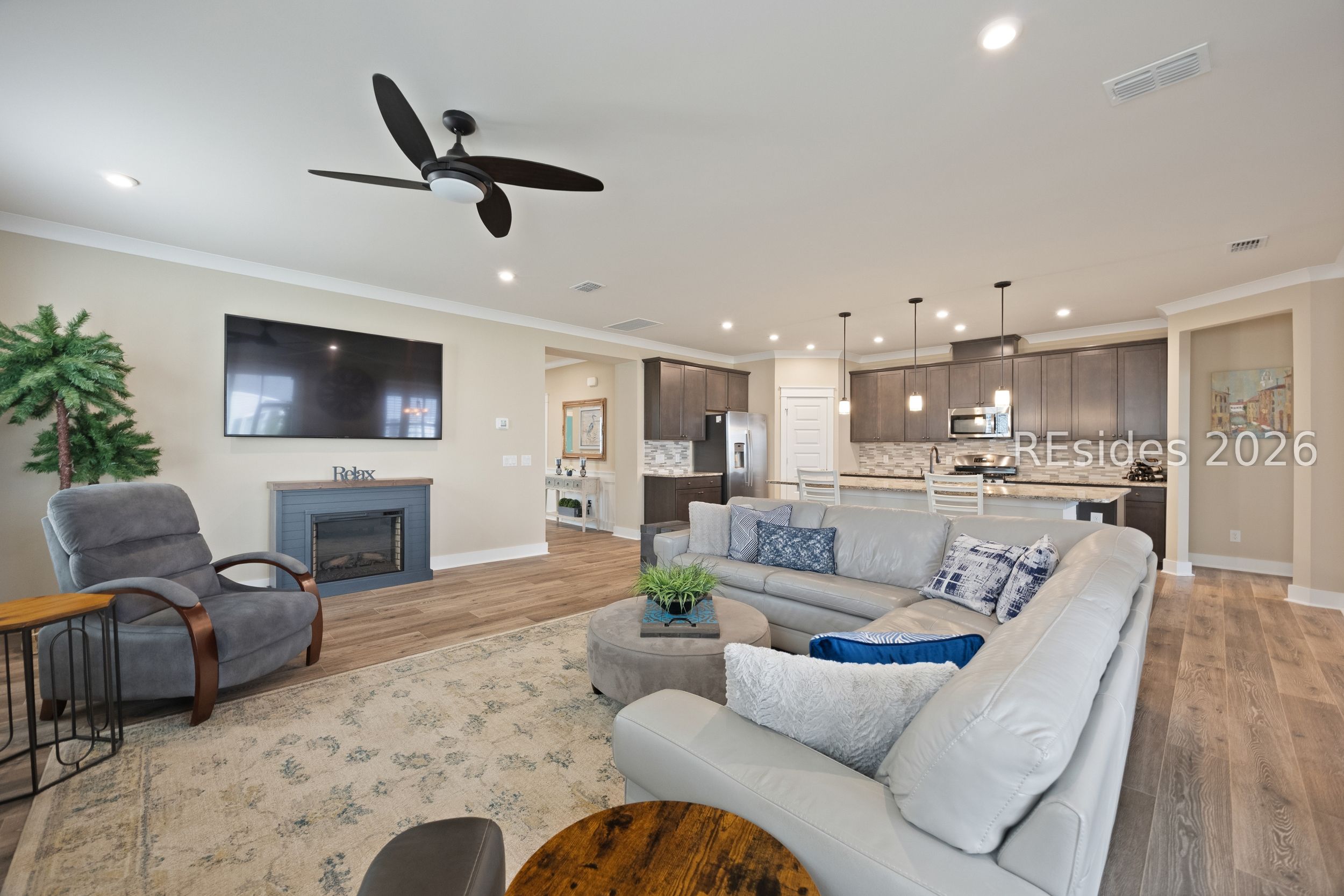 90 Carolina Oaks Avenue