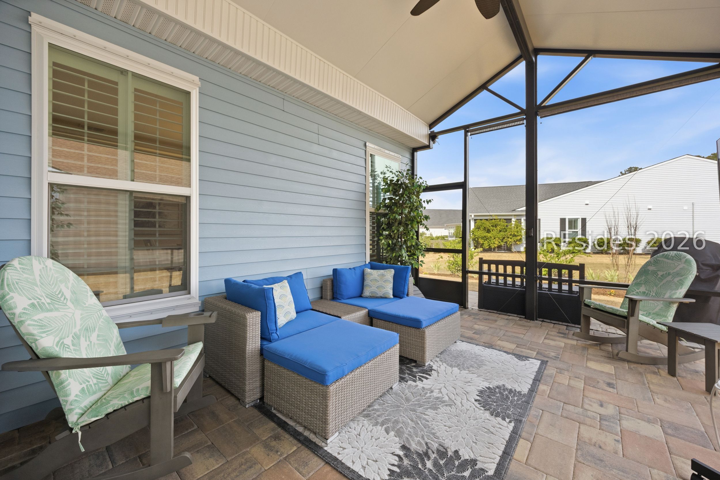 90 Carolina Oaks Avenue