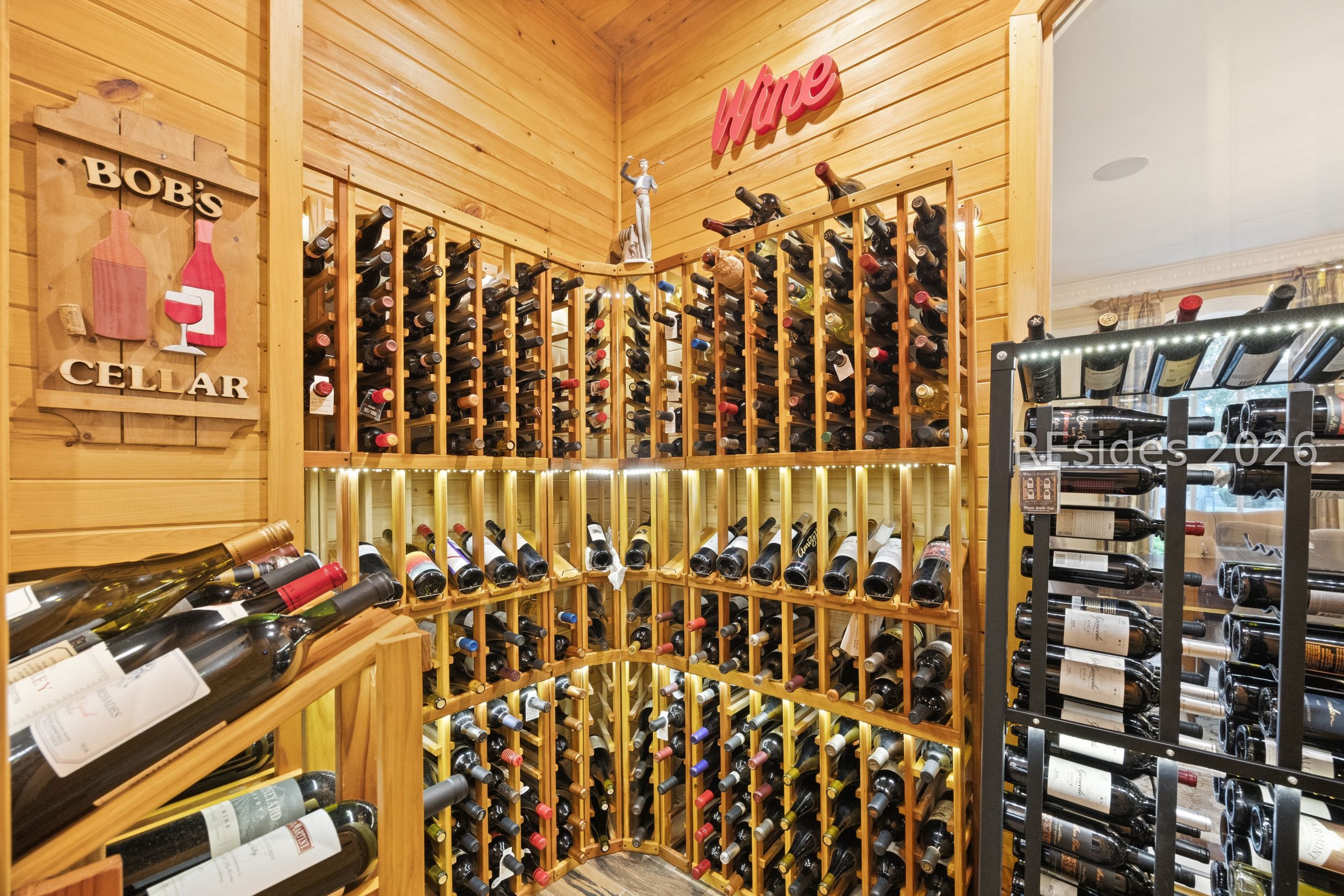 2 High Ponds Lane