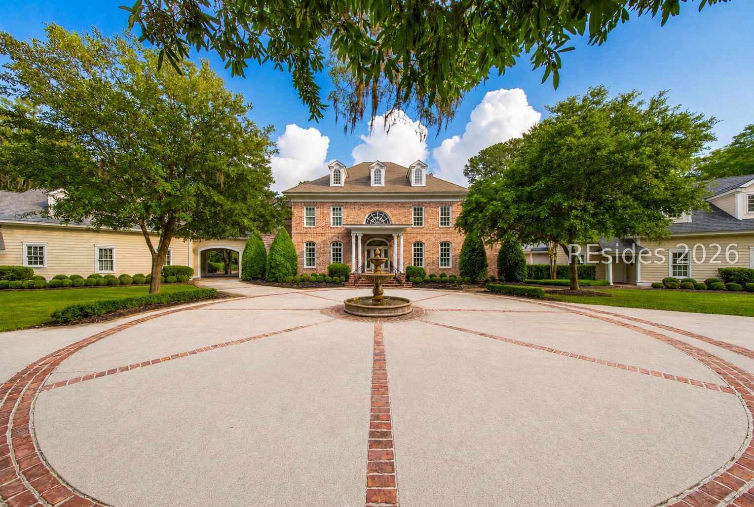 Carraway Manor