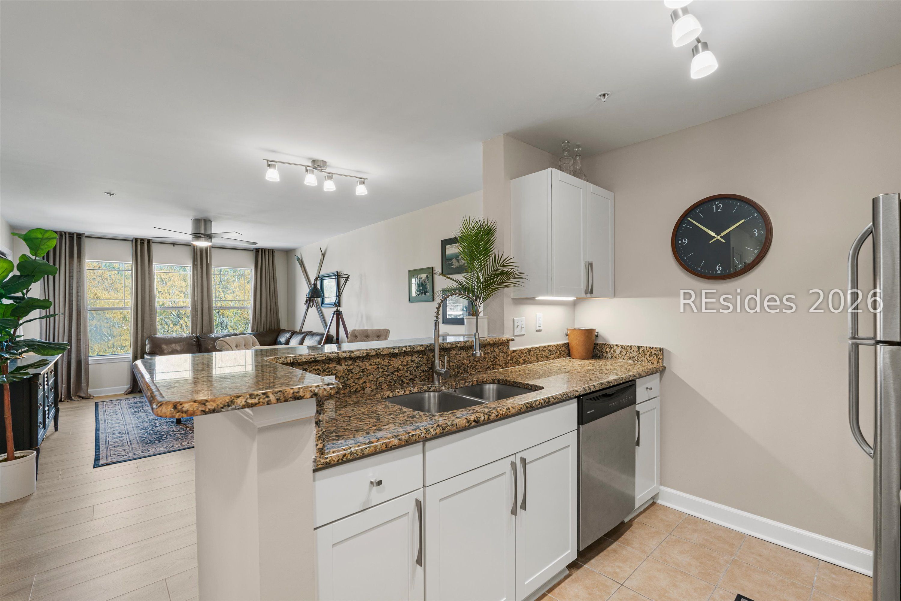 80 Paddle Boat Lane Unit: 825