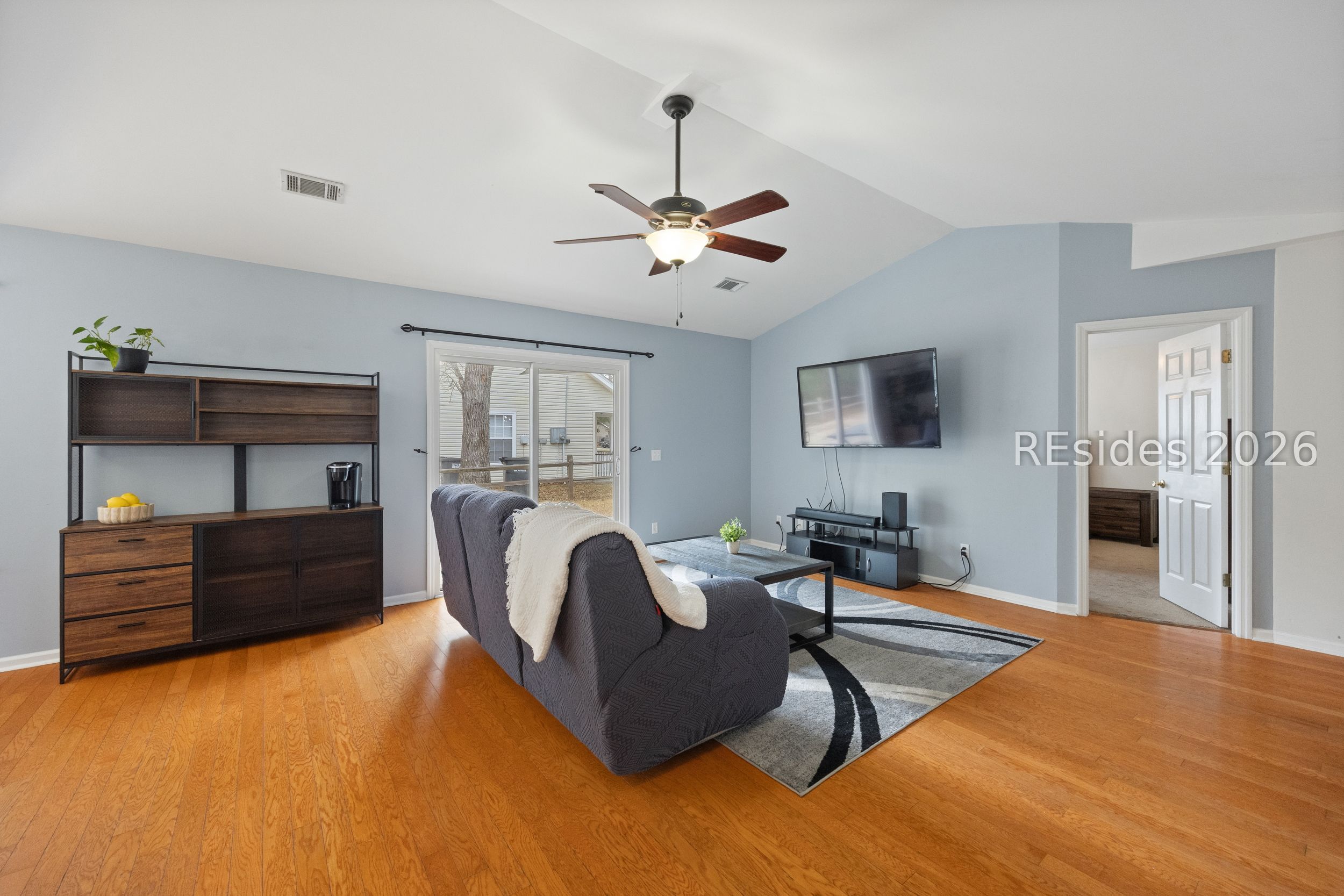 18 Royal Star Drive