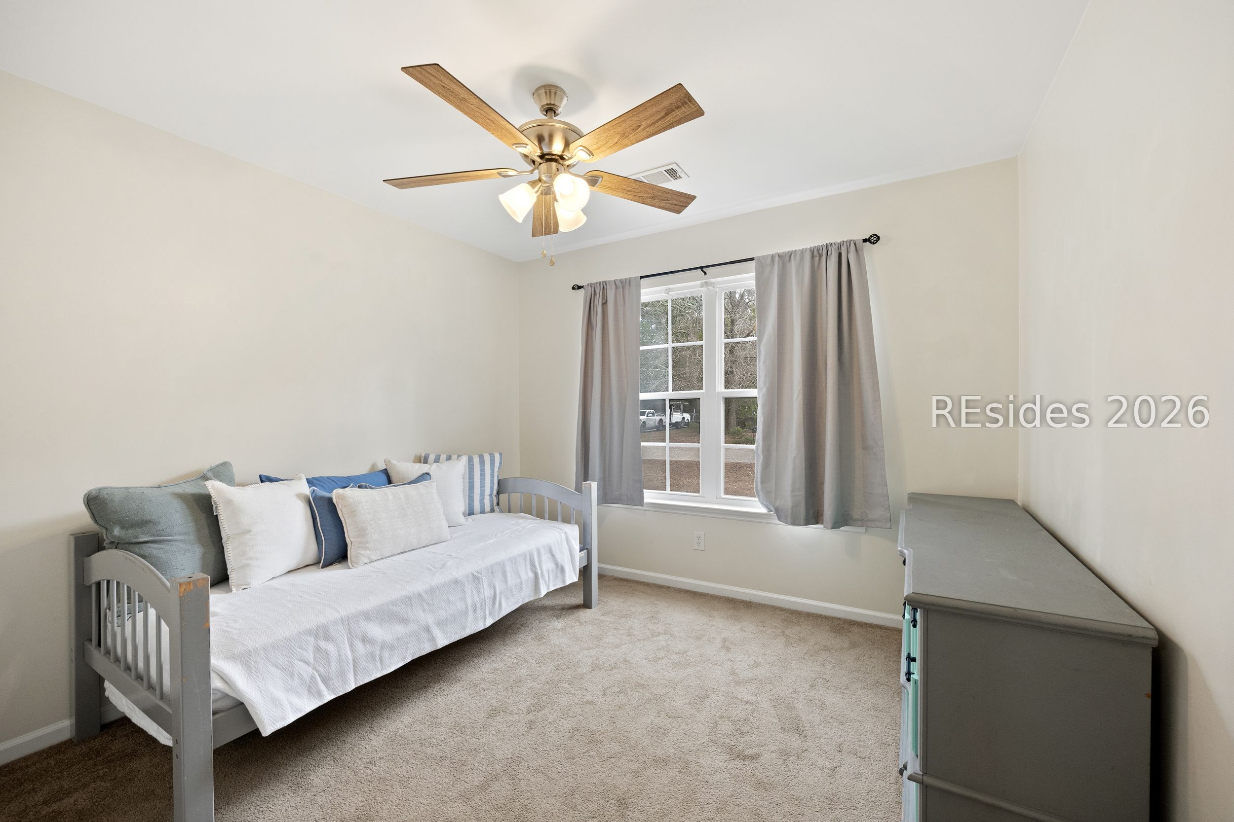 18 Royal Star Drive