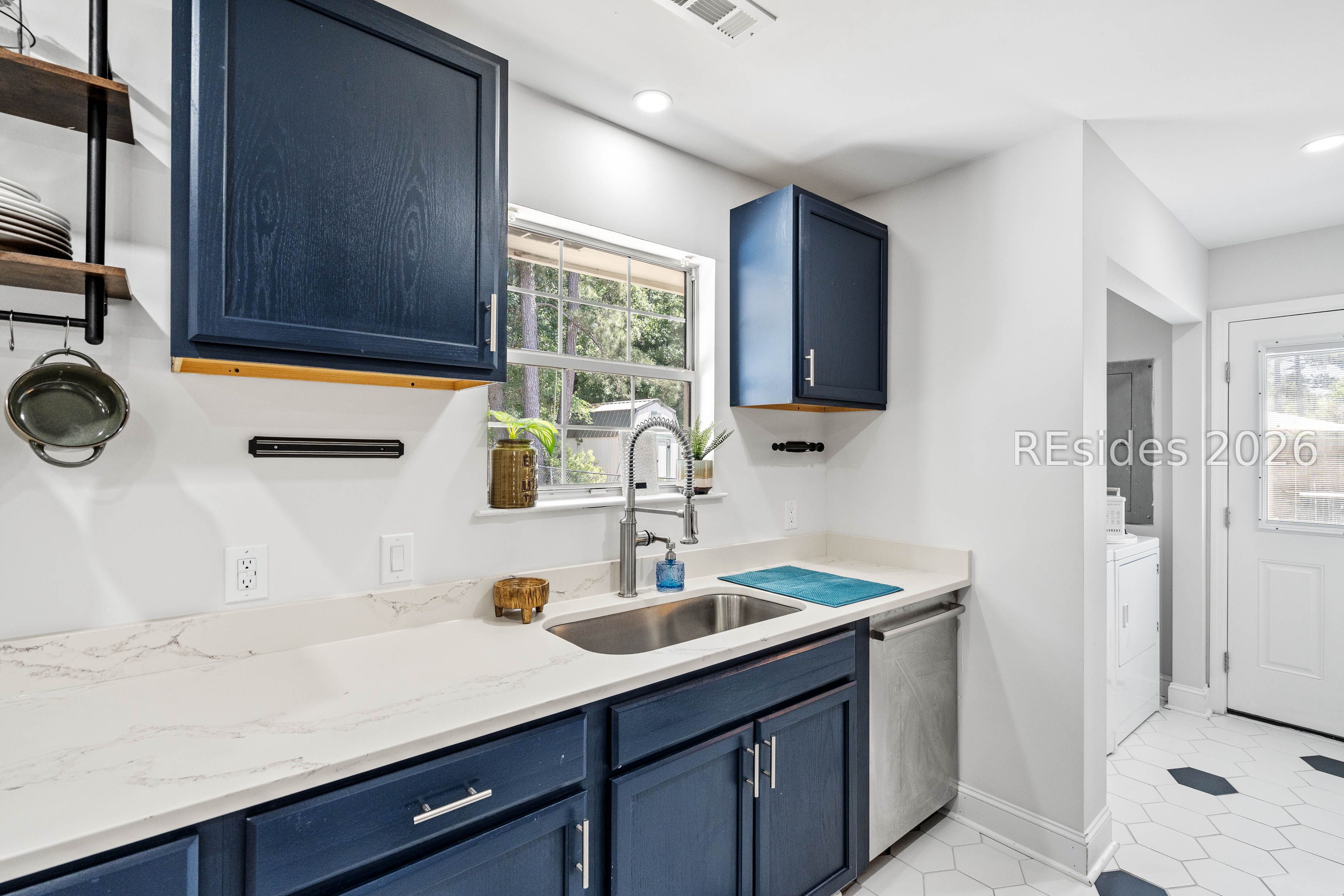 3 Burlington Circle