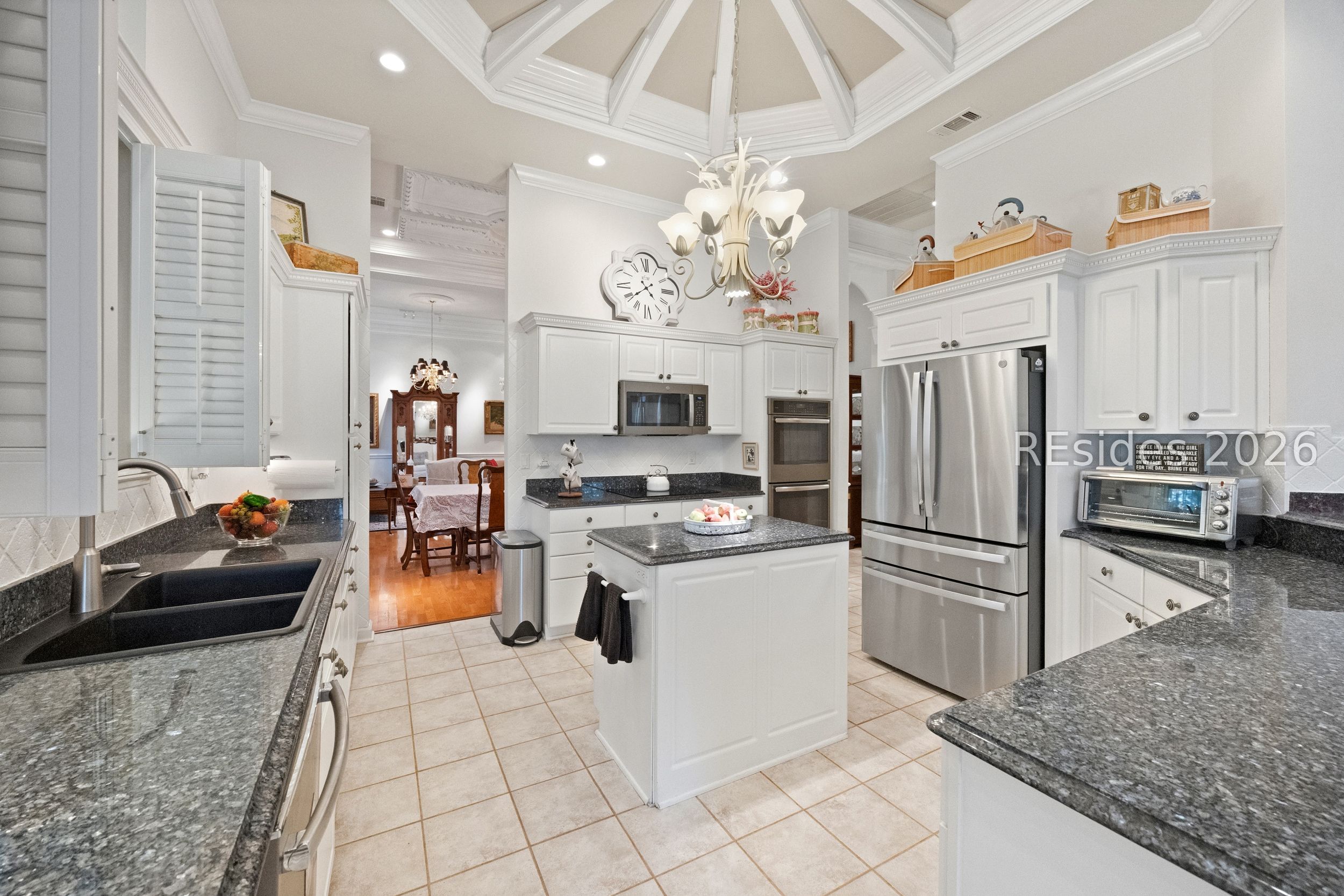 127 Robert E Lee Lane