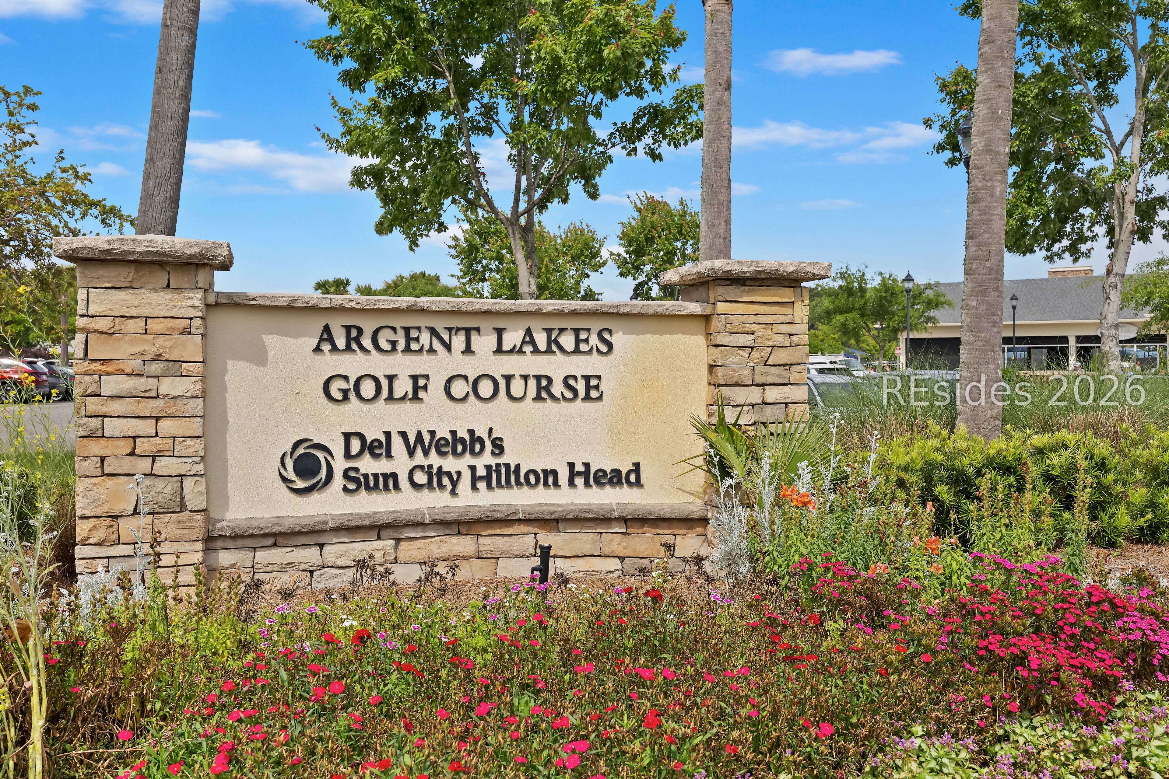 127 Robert E Lee Lane