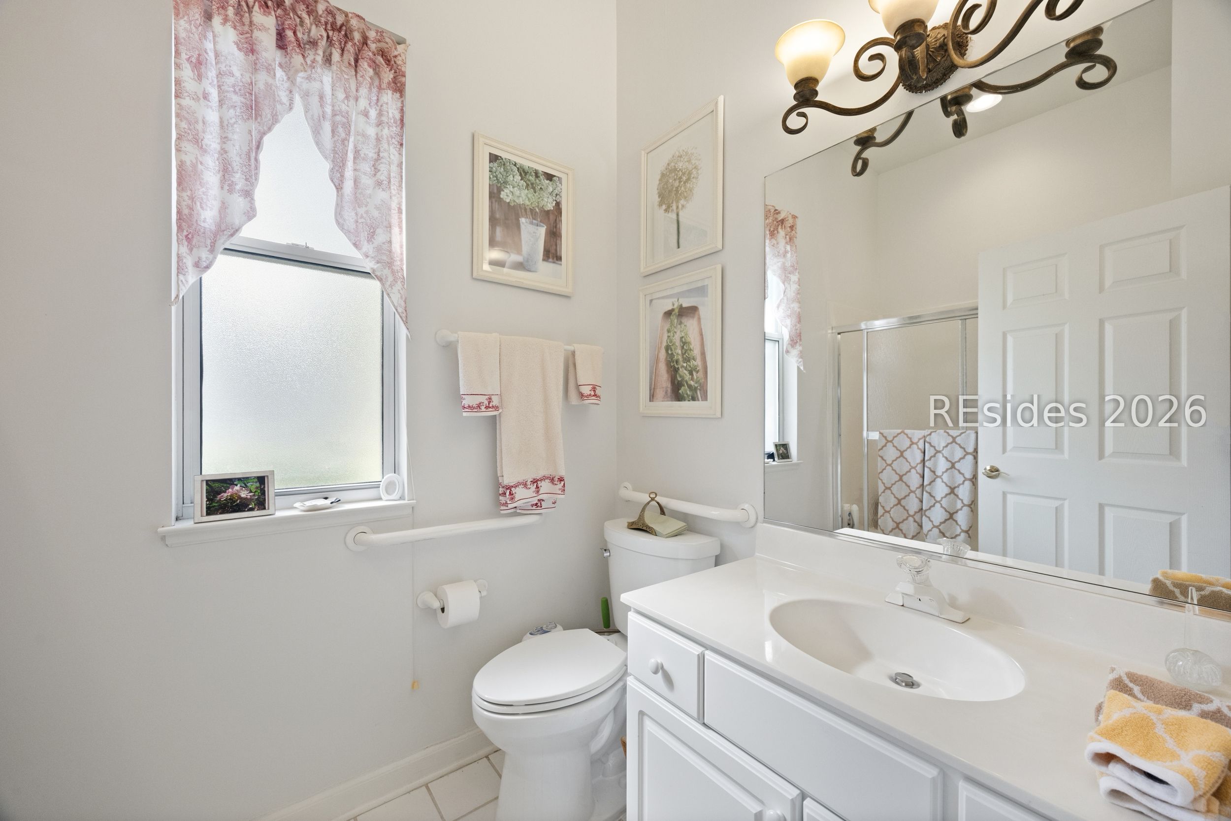 127 Robert E Lee Lane