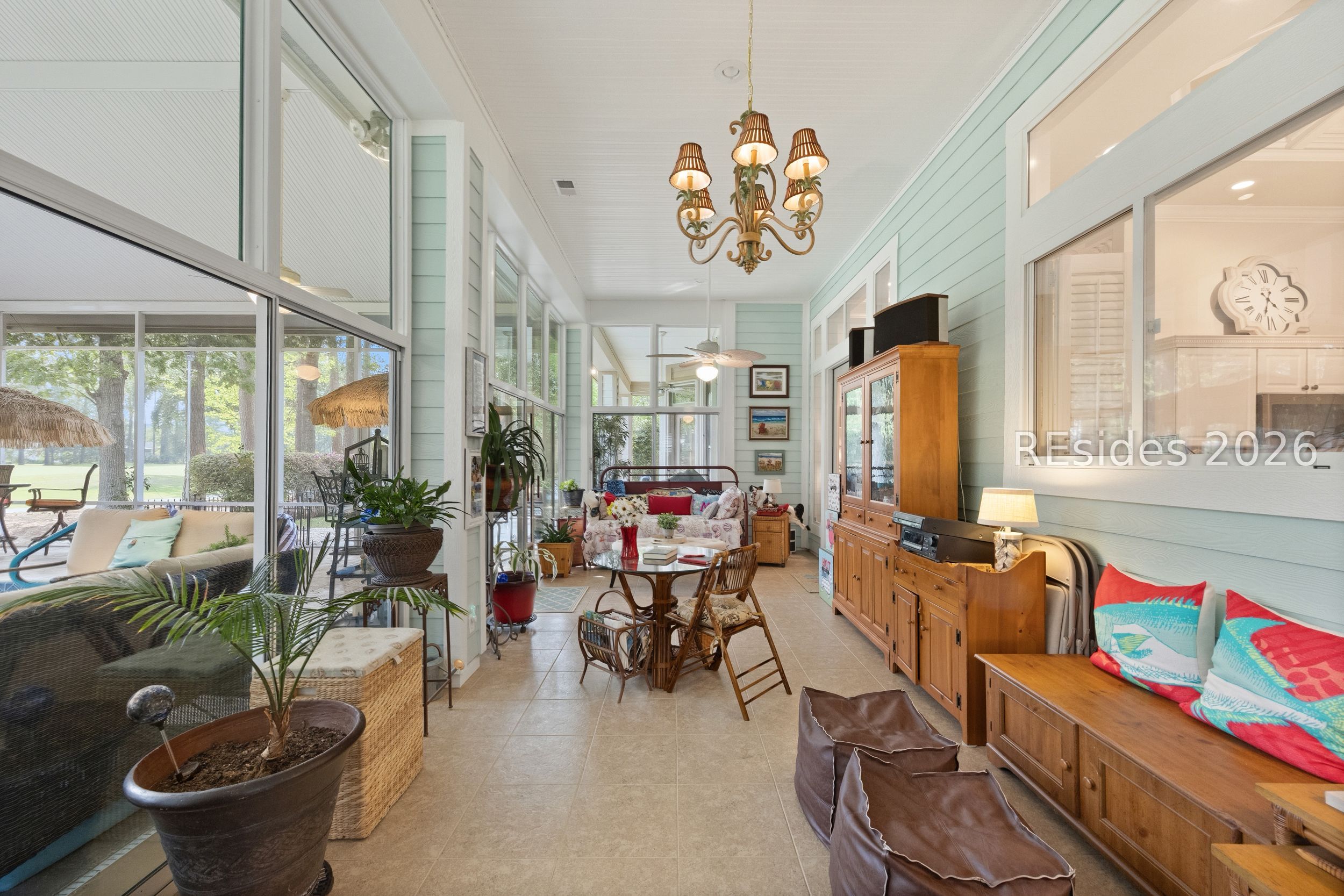 127 Robert E Lee Lane