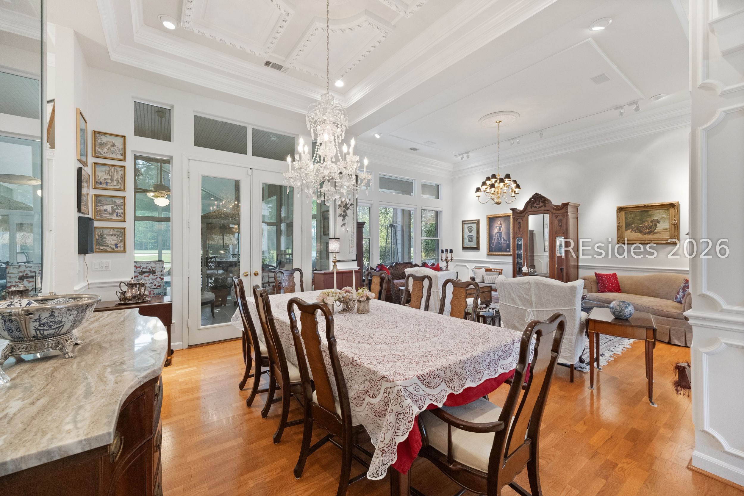 127 Robert E Lee Lane