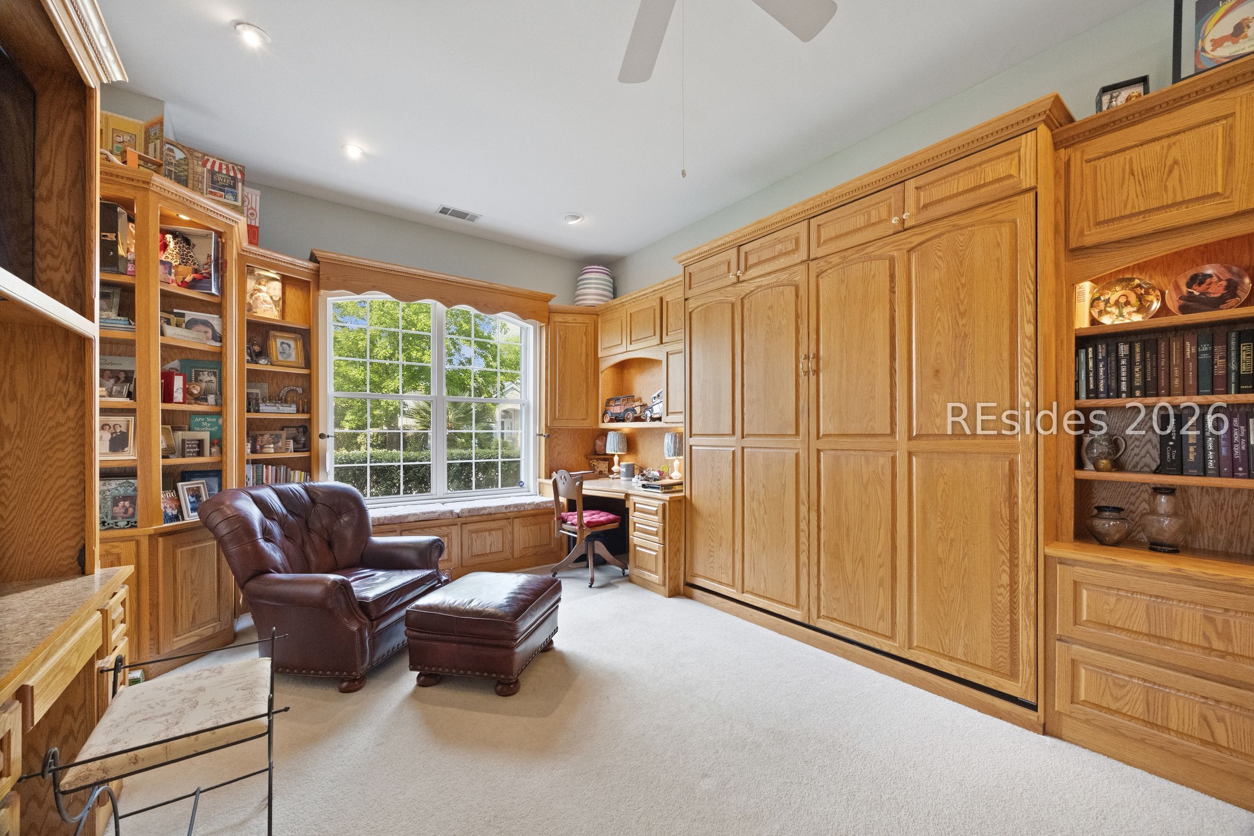 127 Robert E Lee Lane