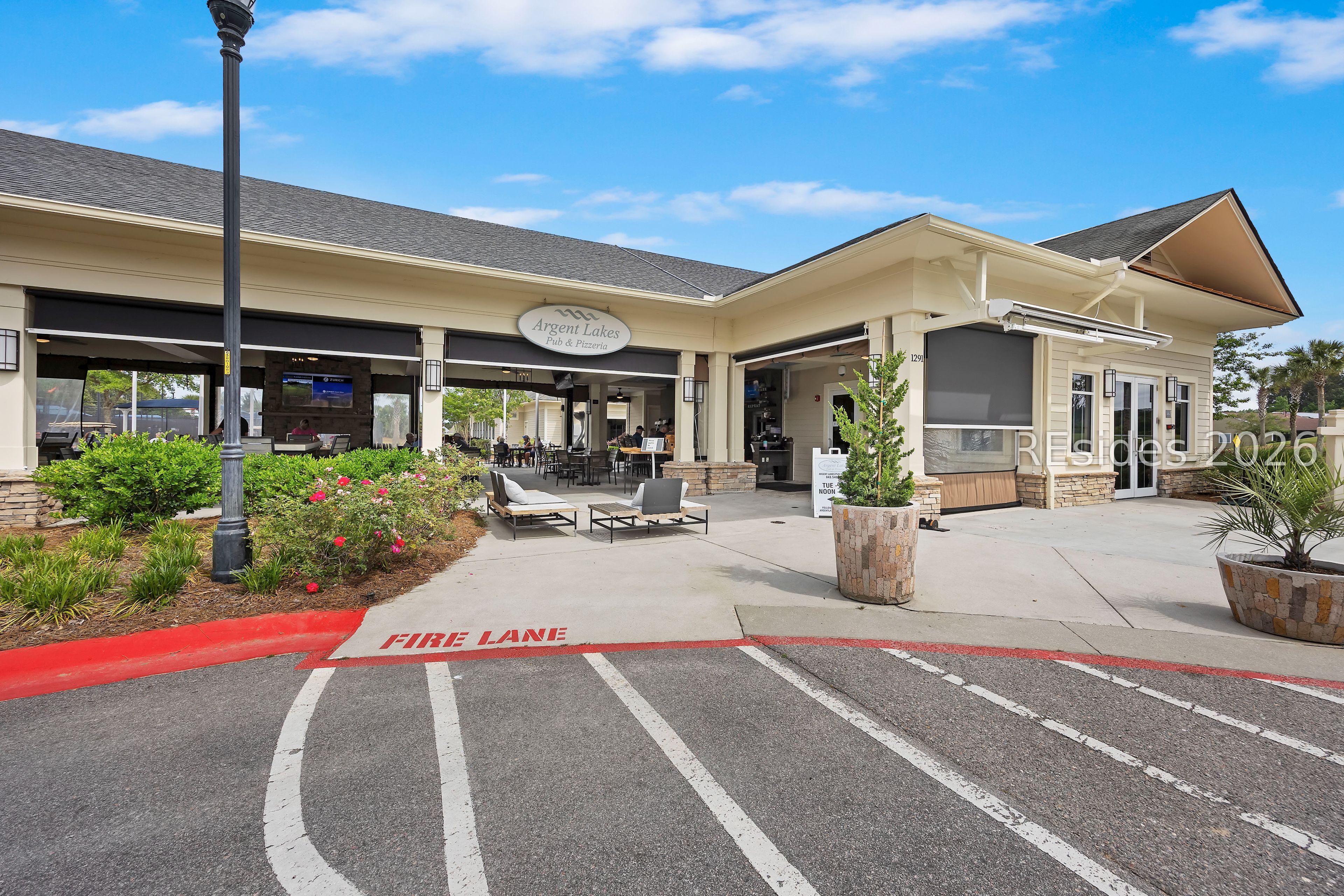 127 Robert E Lee Lane