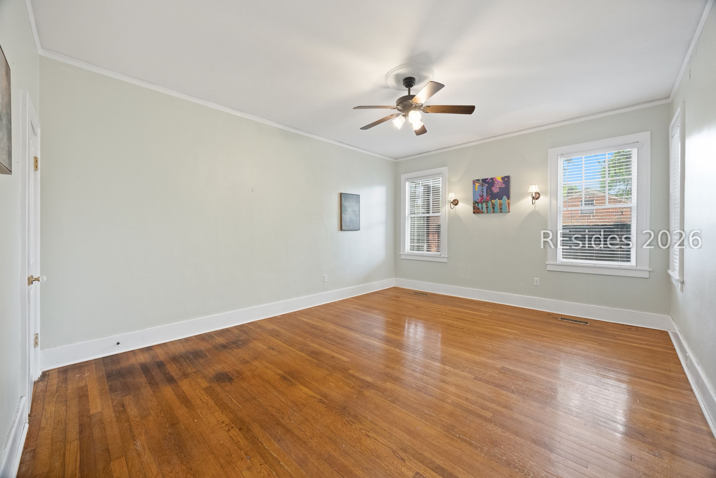 535 E 44th Street