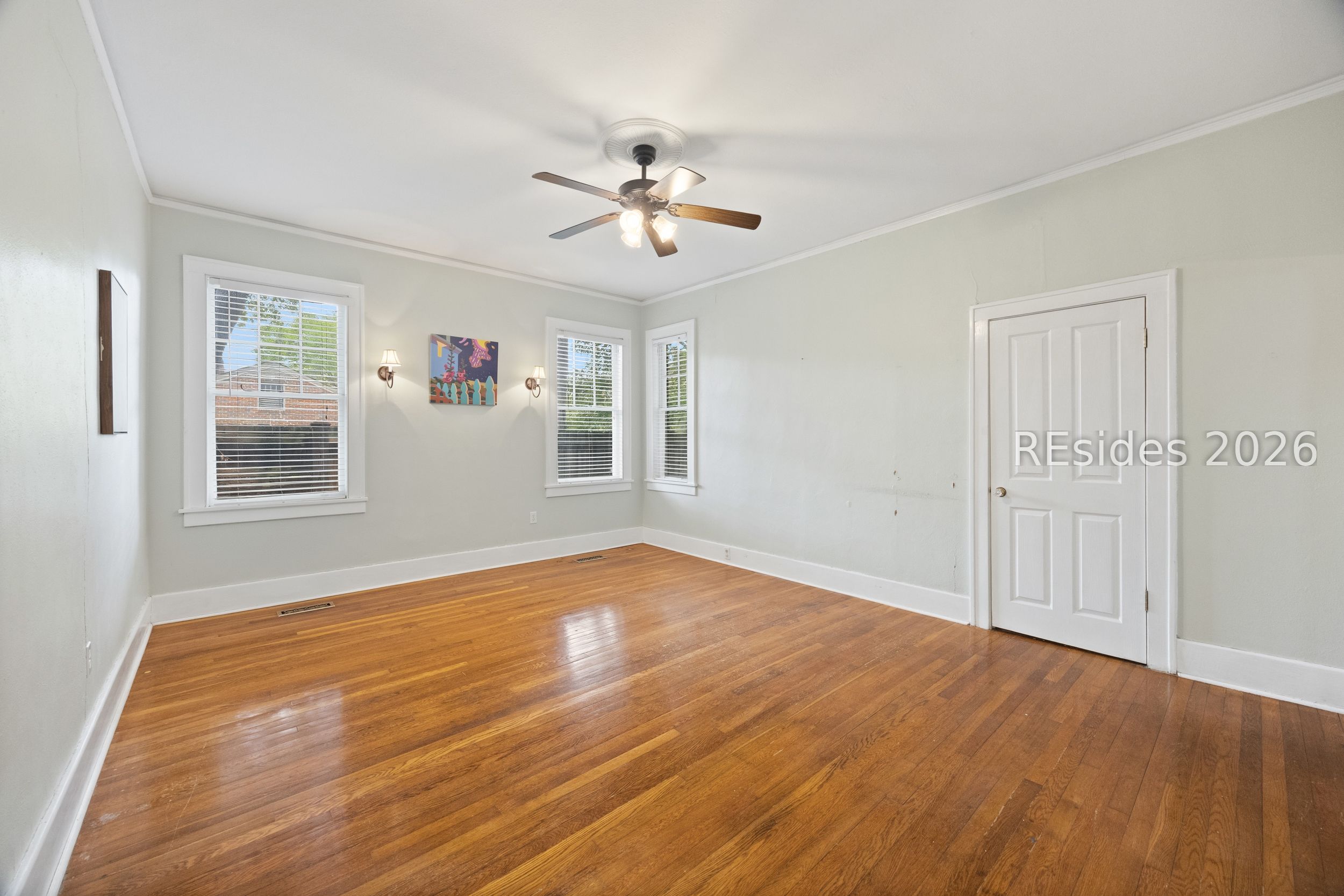 535 E 44th Street