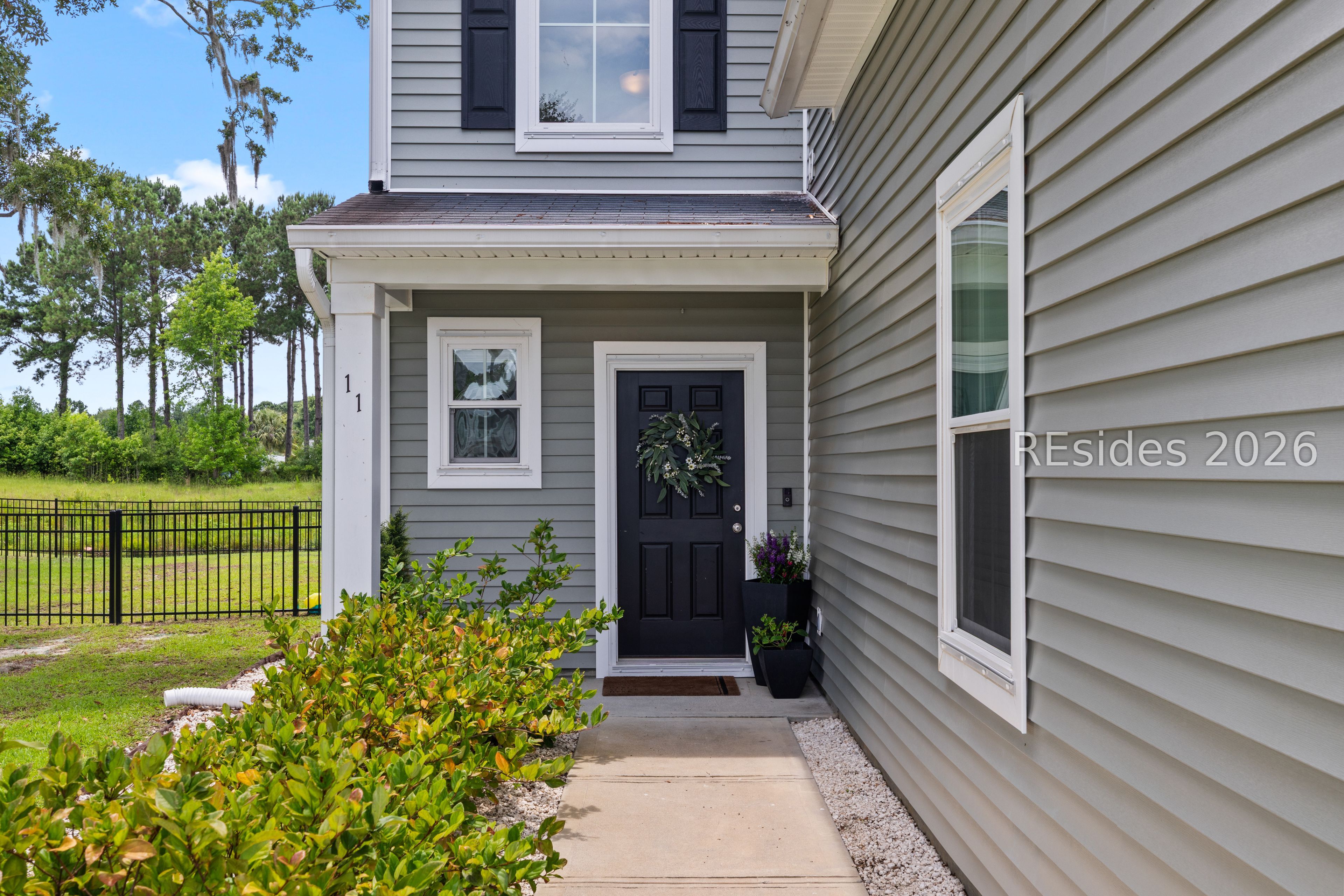 11 Grand Willow Way