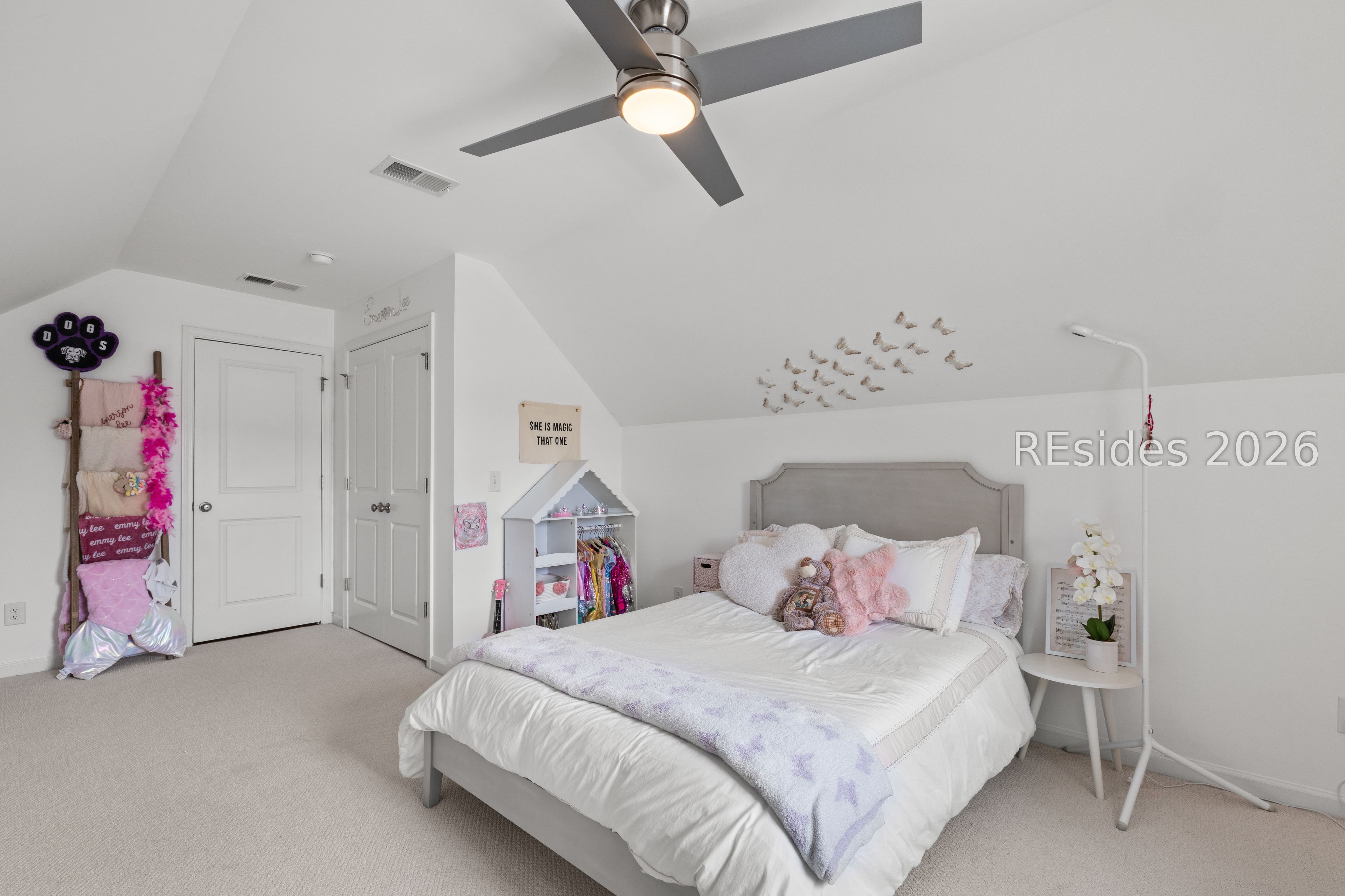 11 Grand Willow Way