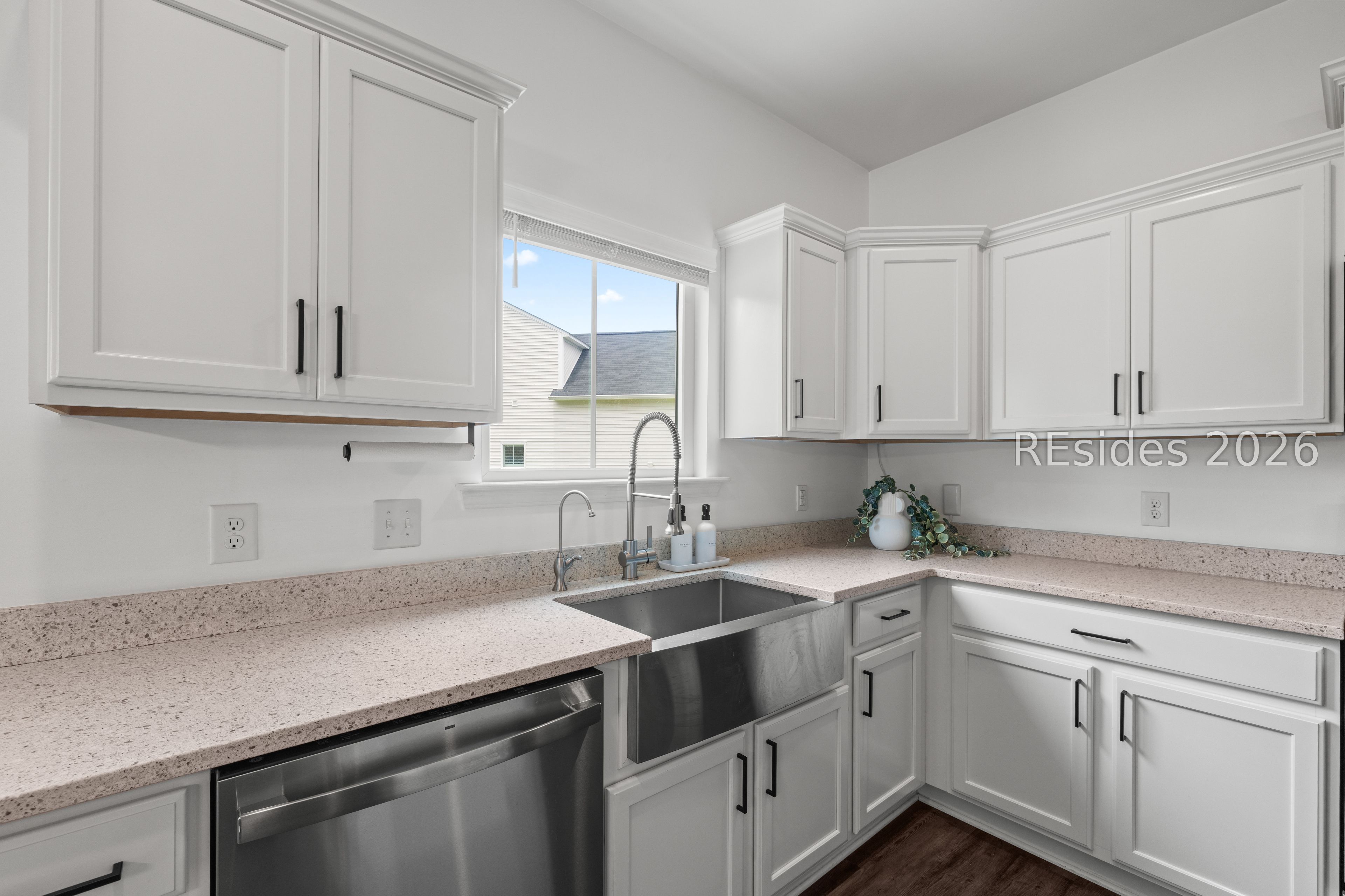 11 Grand Willow Way