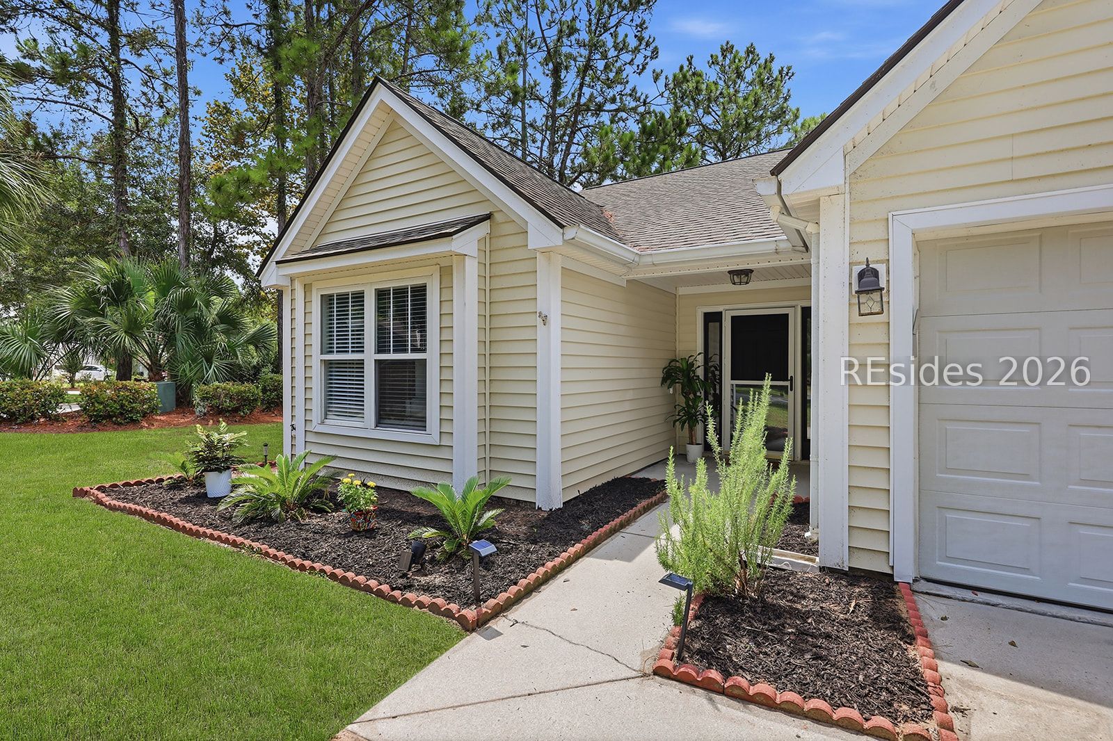 1 Lake Linden Court